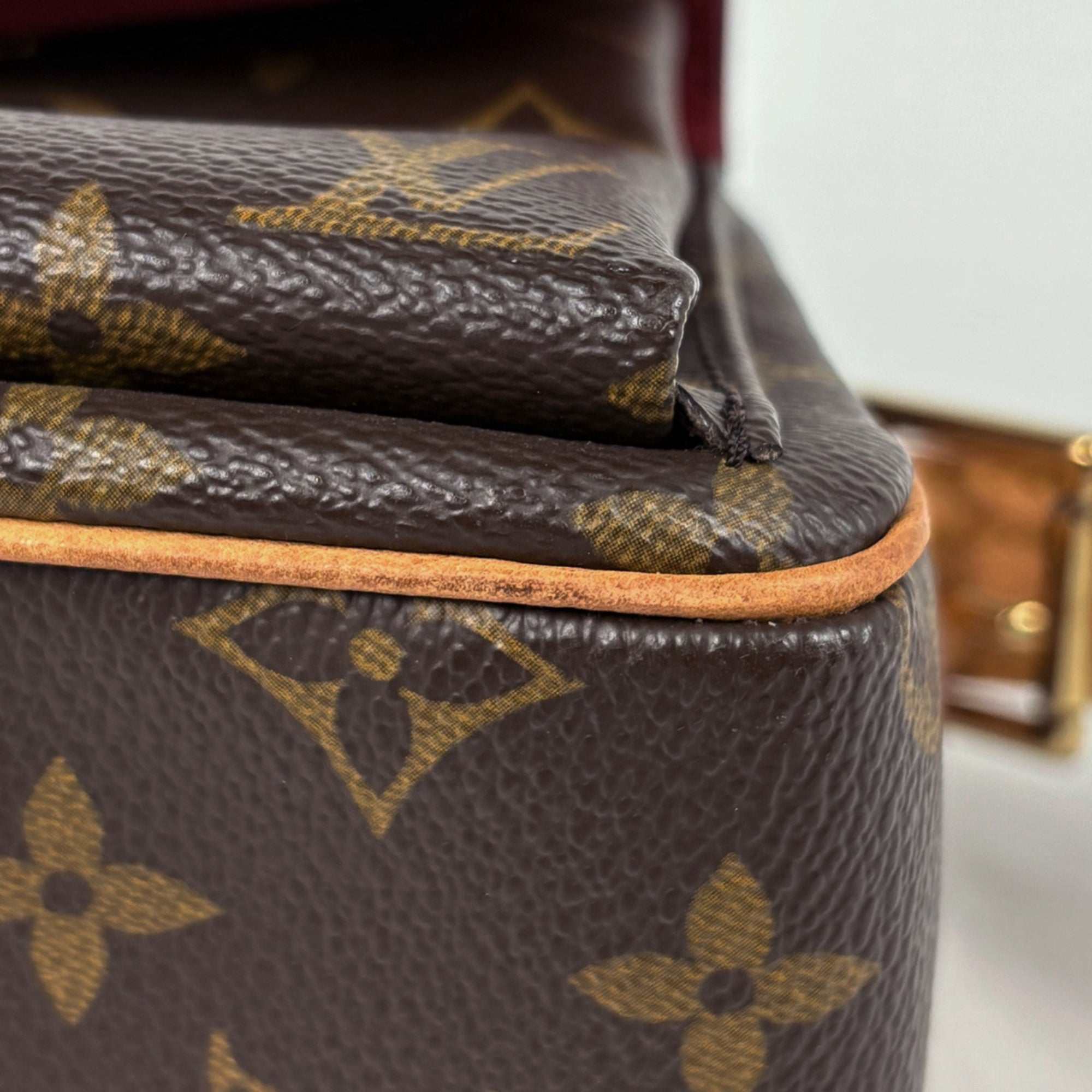Louis Vuitton Brown Monogram Handbag Shoulder Bag (Pre-Owned)