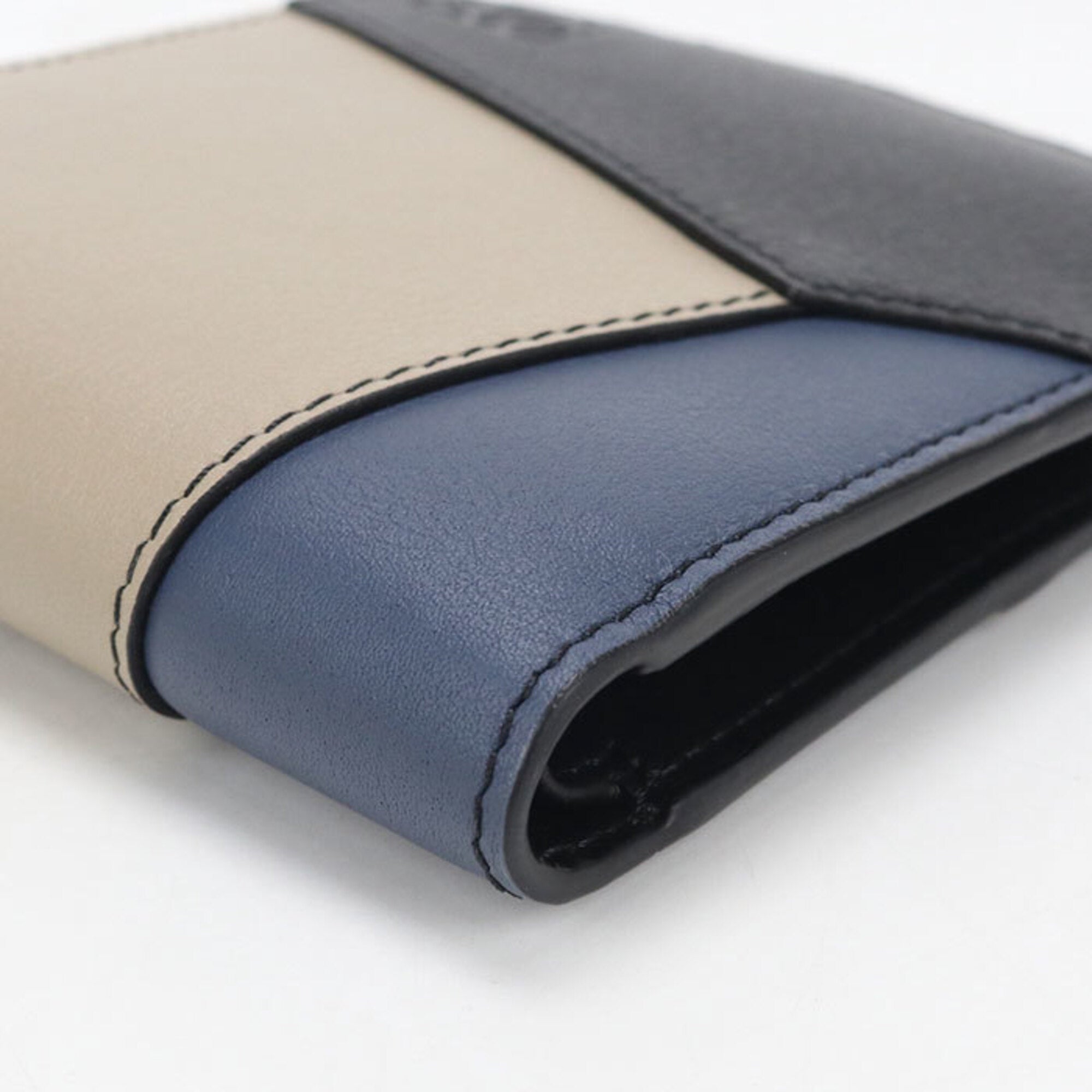 Loewe Black Wallet (Bi-Fold) (Pre-Owned)