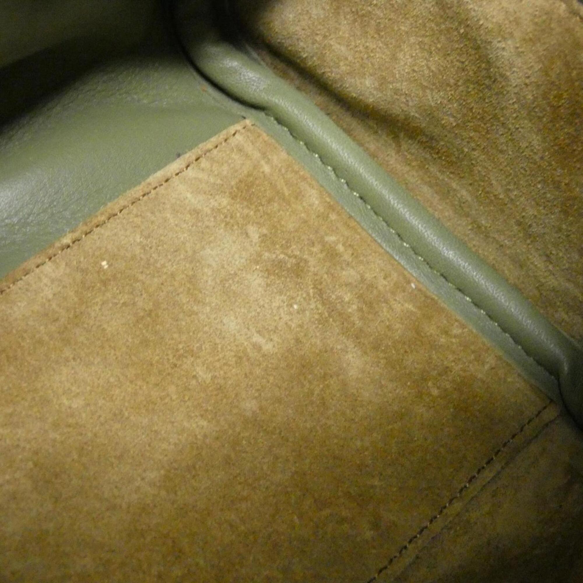 Loewe Green Leather Handbag (Pre-Owned)