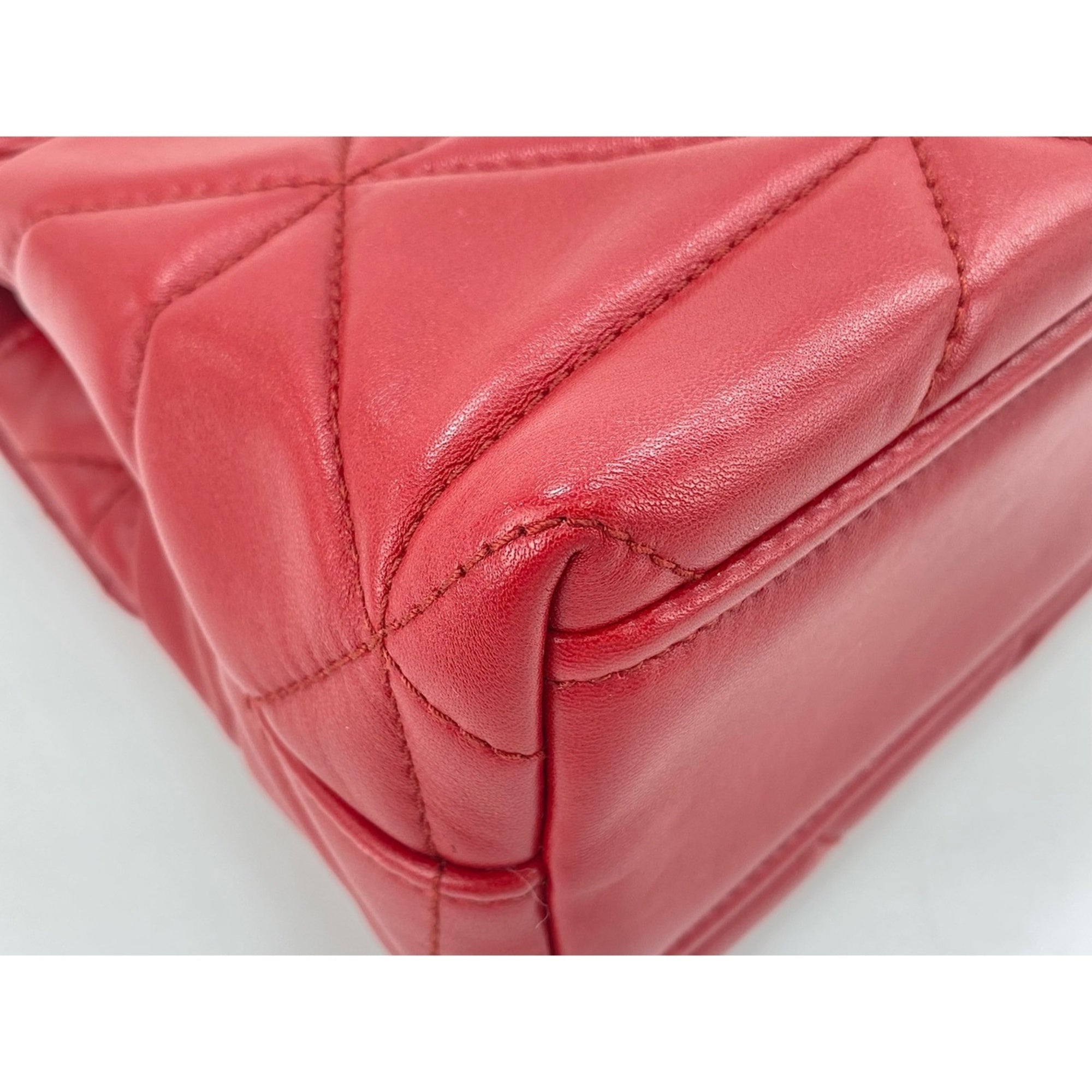 Prada Red Color Shoulder Bag (Pre-Owned)