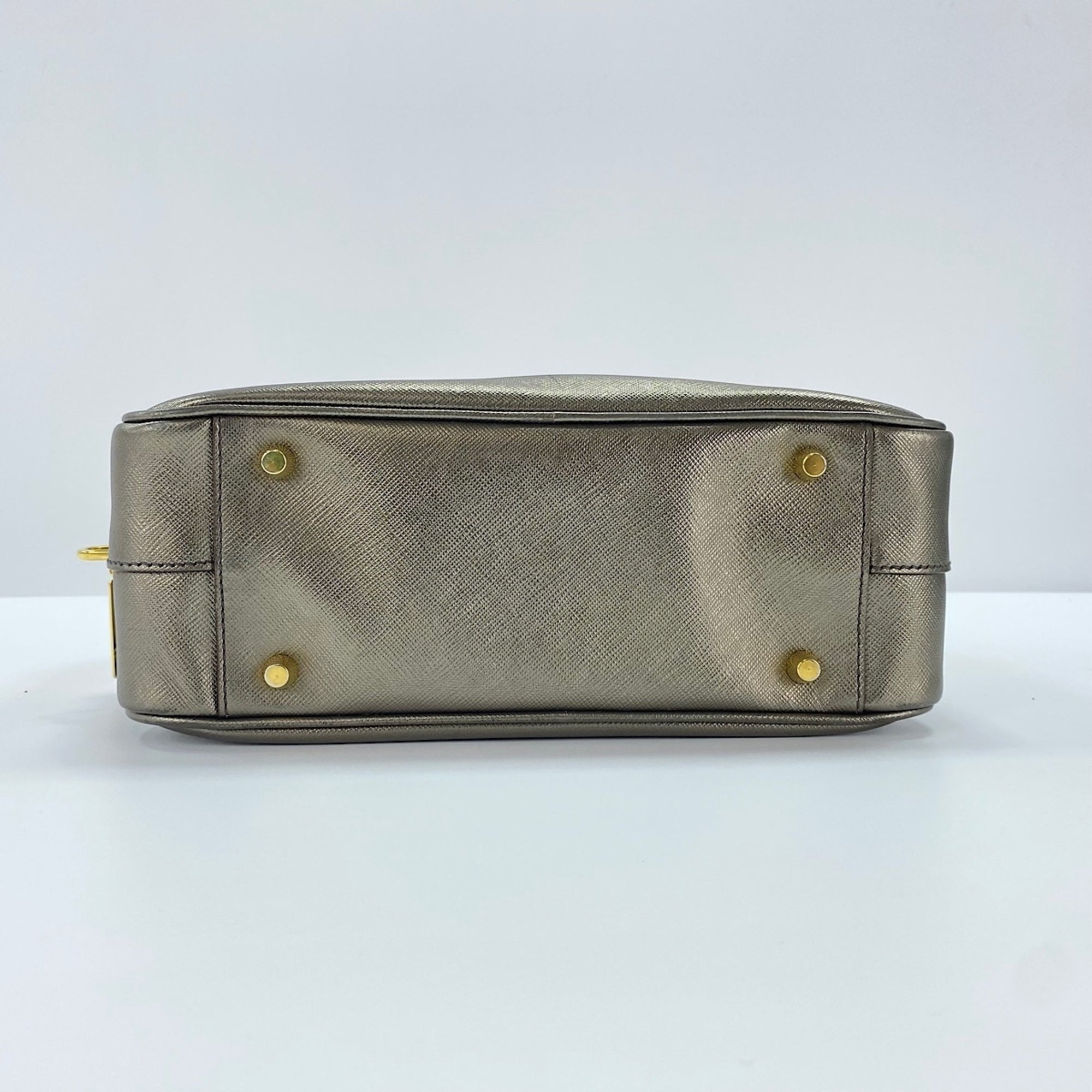 Prada Saffiano Gold Saffiano Handbag (Pre-Owned)