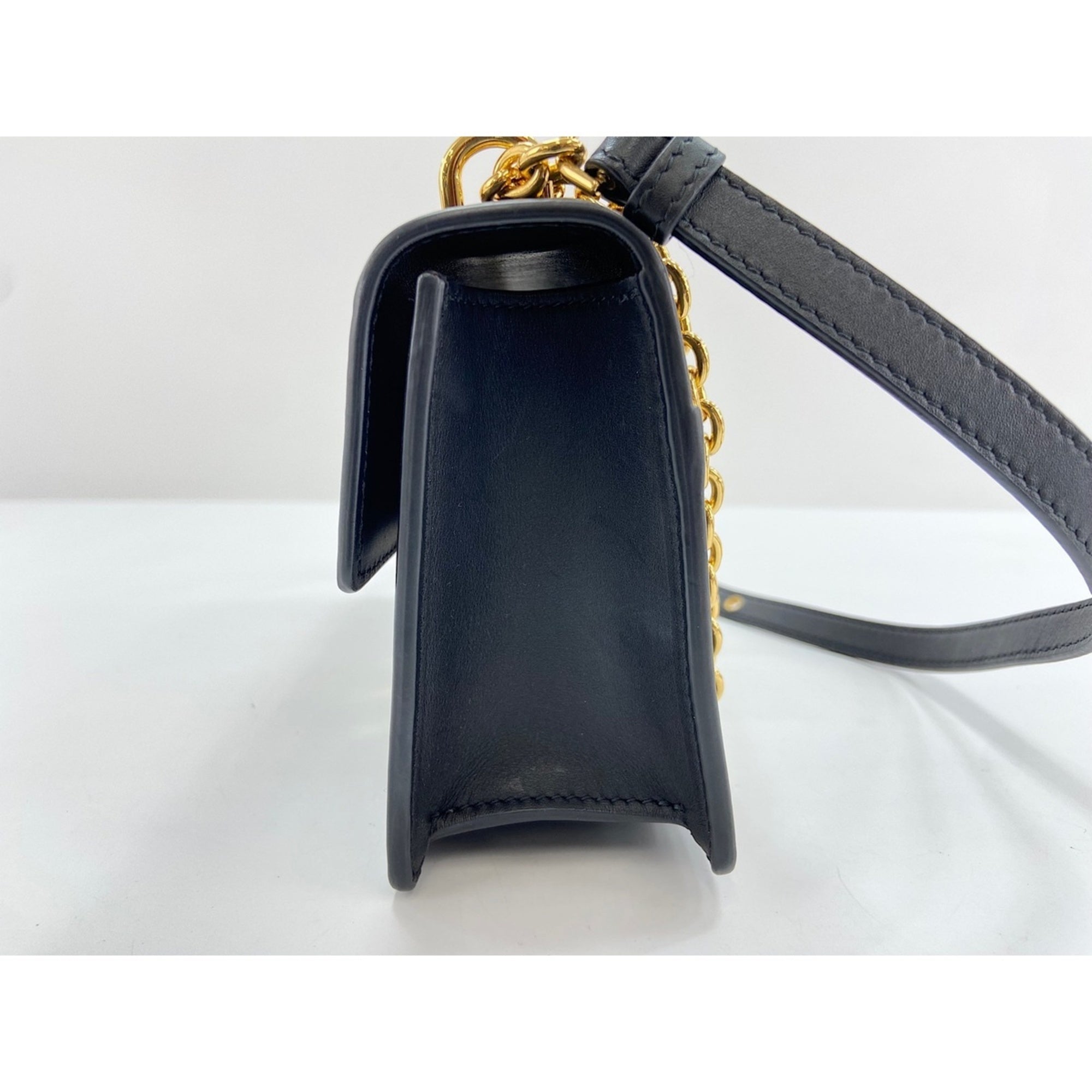Christian Dior Black Shoulder Bag (Pre-Owned)