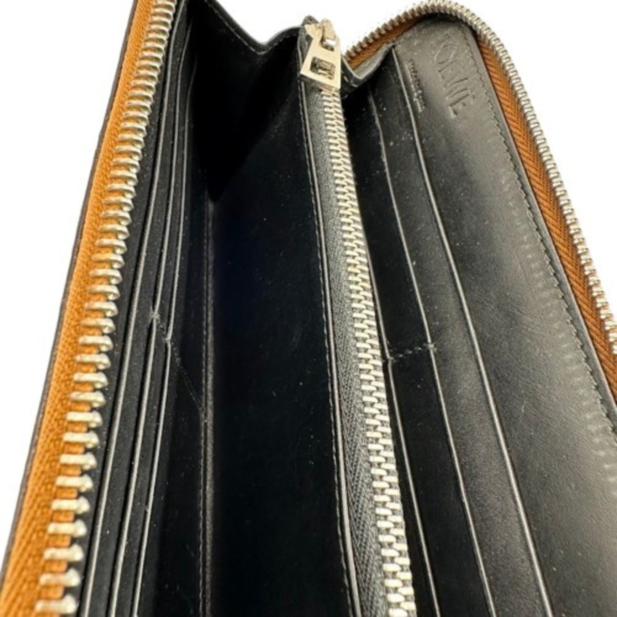 Loewe Brown Leather Long Wallet (Bi-Fold) (Pre-Owned)
