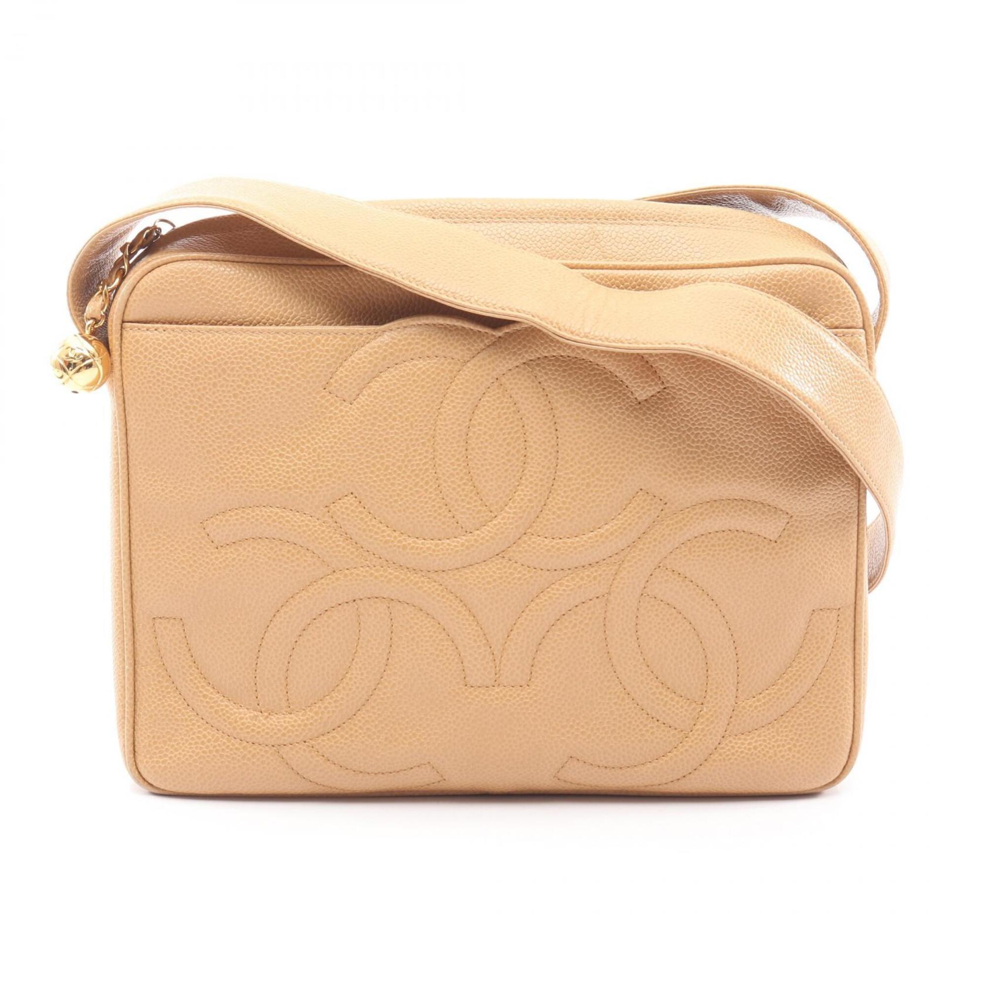 Chanel Beige Grained Calfskin Handbag Shoulder Bag (Pre-Owned)