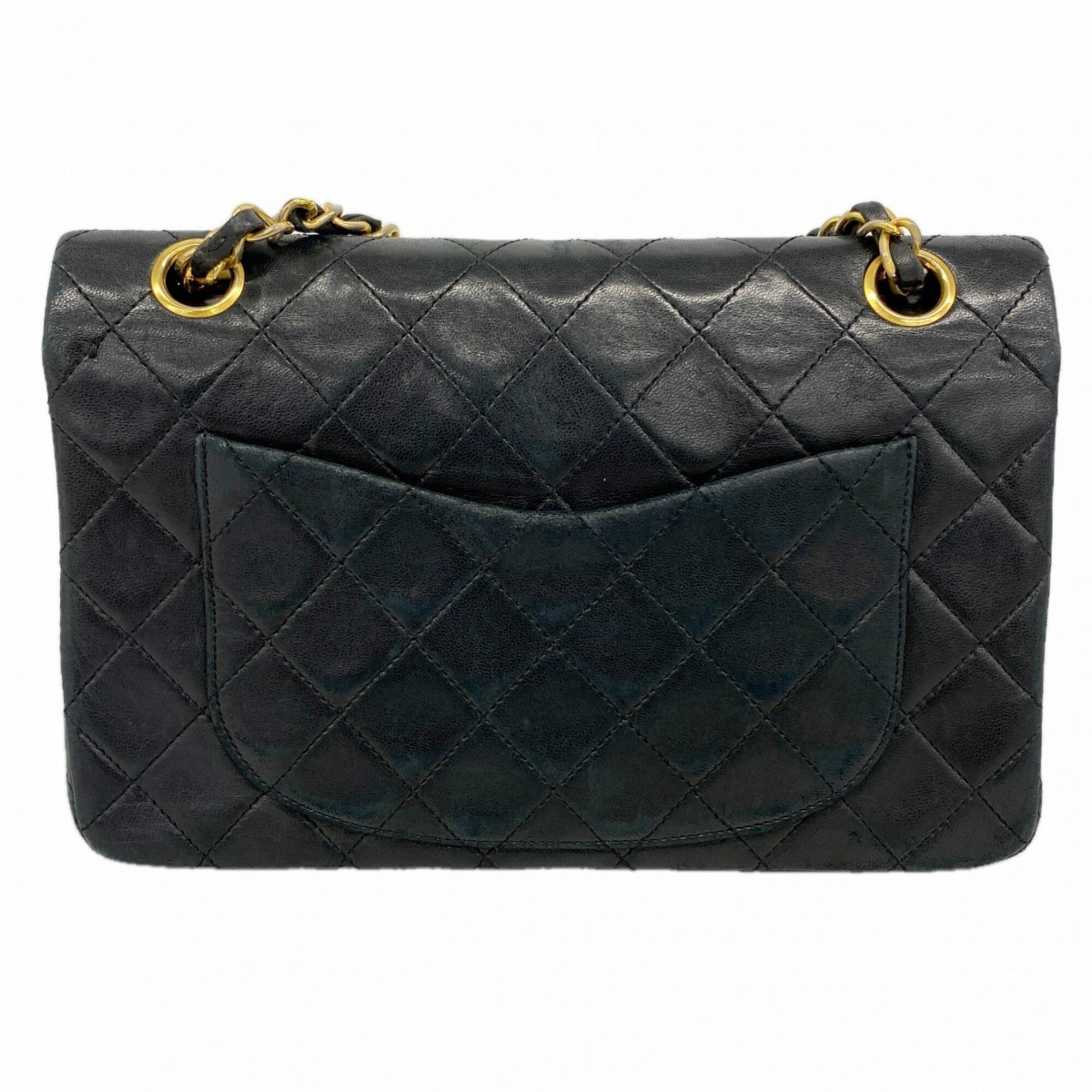 Chanel Black Leather Shoulder Bag (Pre-Owned)