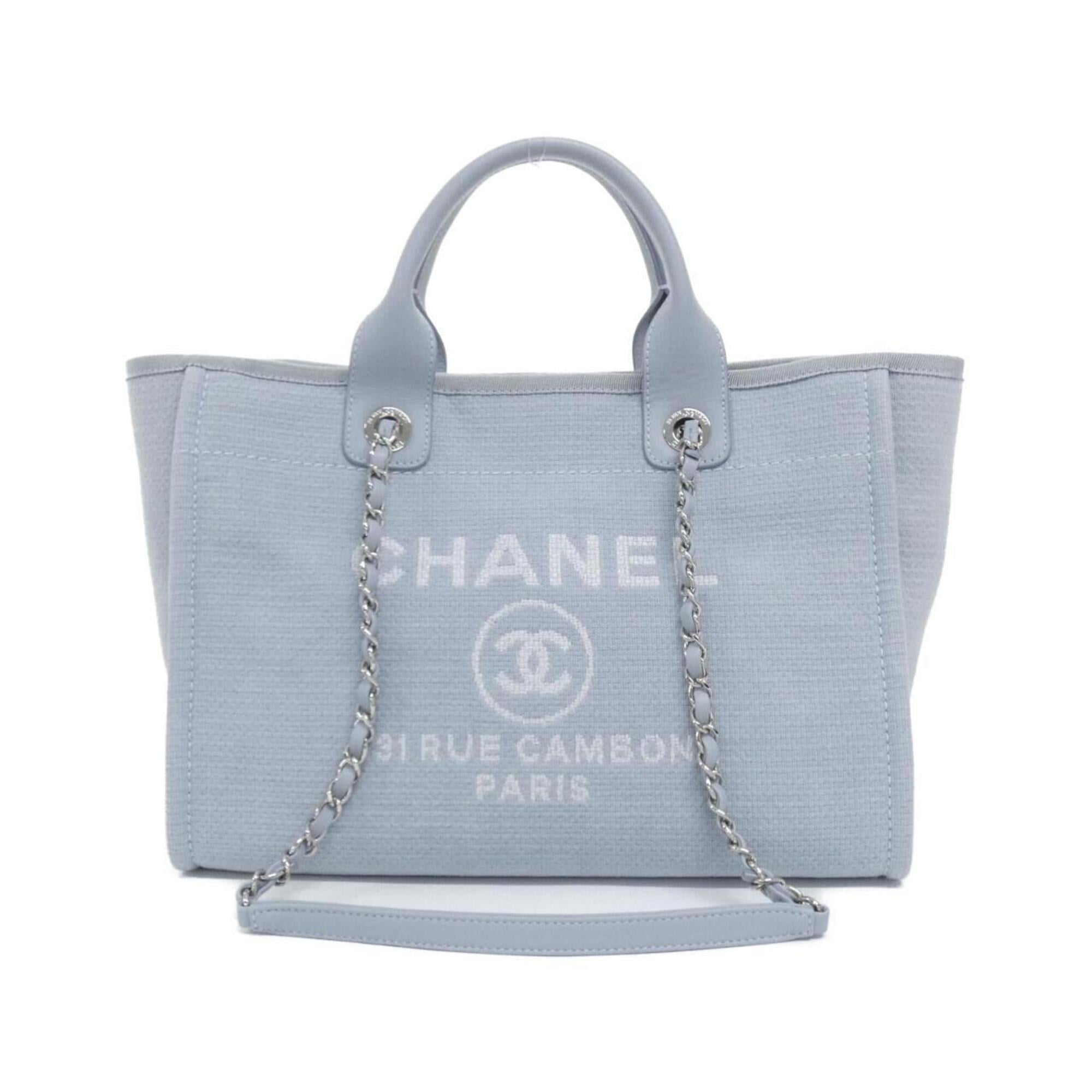Chanel Light Blue Handbag (Pre-Owned)