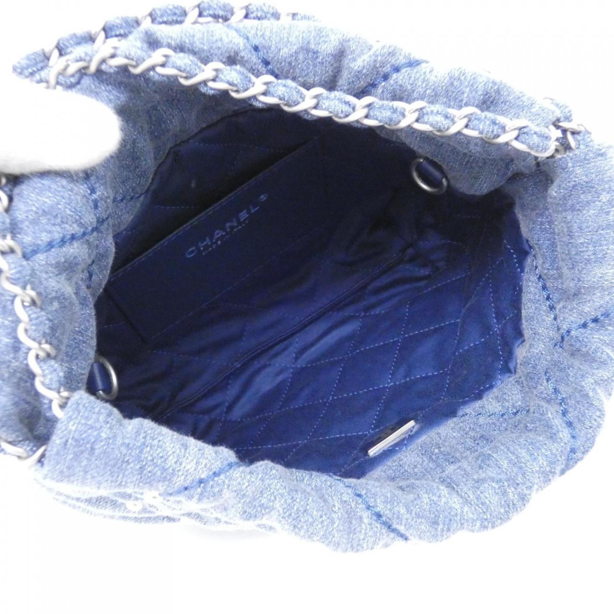Chanel Blue Denim Handbag (Pre-Owned)