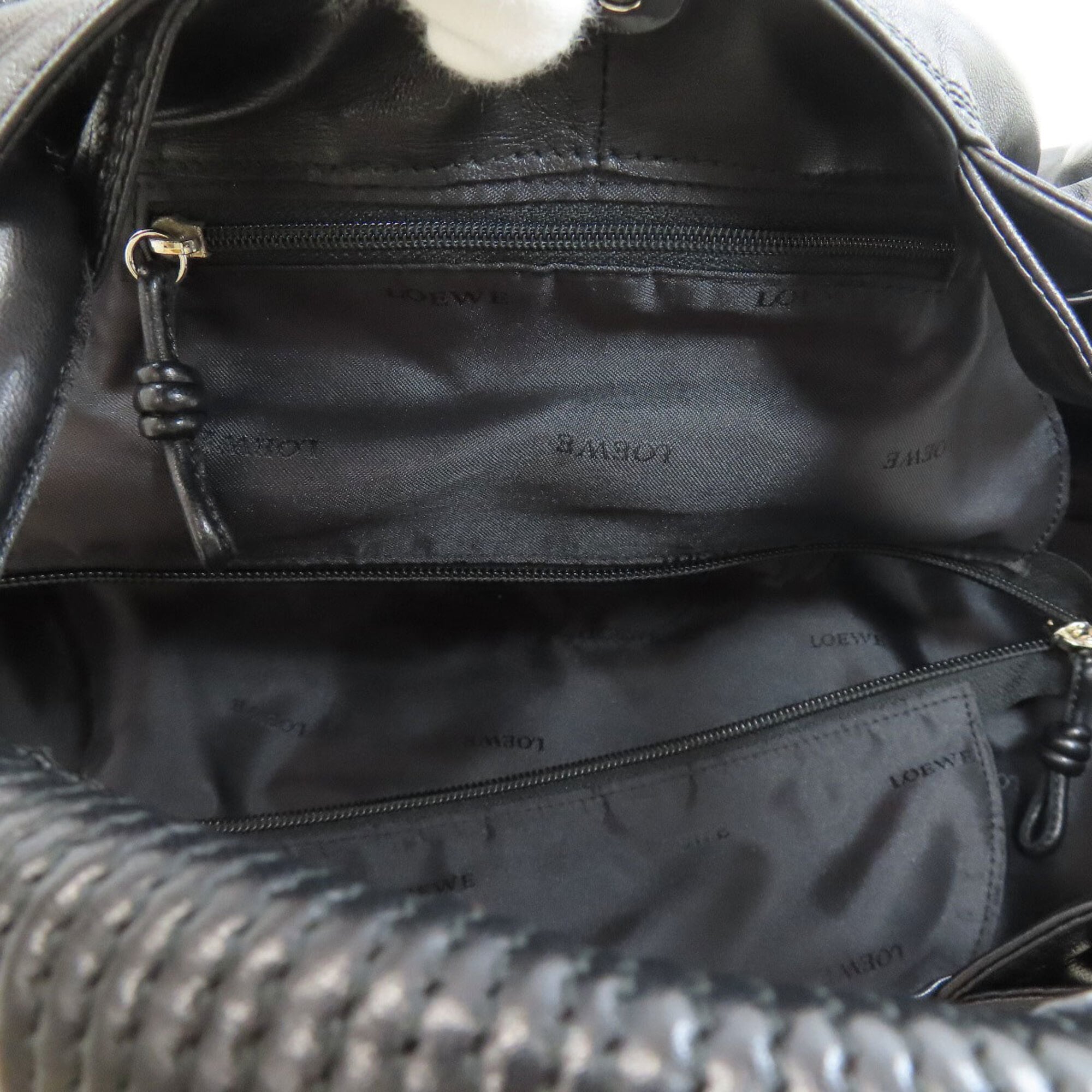 Loewe Nappa Aire Black Leather Handbag (Pre-Owned)