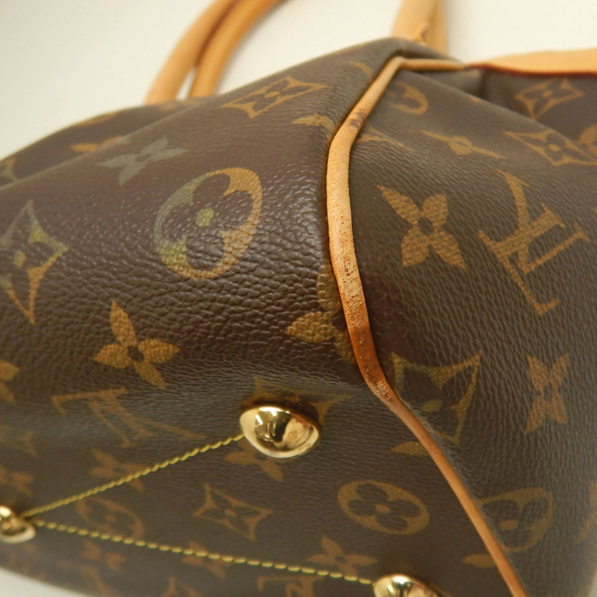 Louis Vuitton Brown Monogram Monogram Handbag (Pre-Owned)