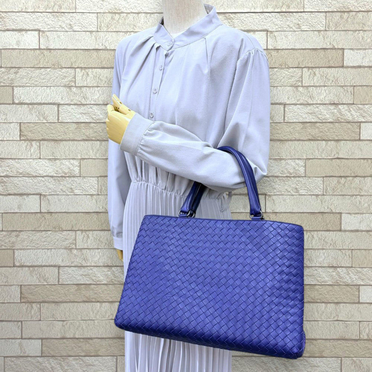 Bottega Veneta Purple Leather Handbag Tote Bag (Pre-Owned)