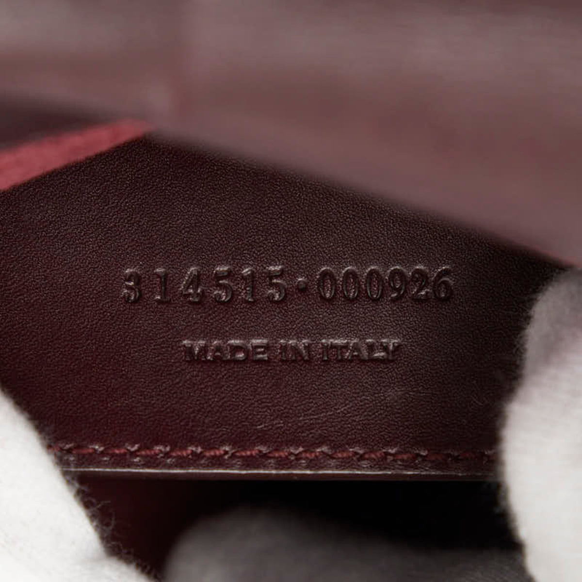 Saint Laurent Red Color Wine Leather Shoulder Bag (Pre-Owned)