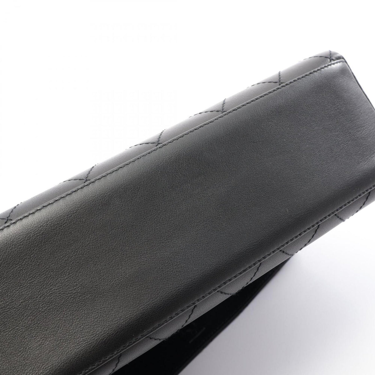 Chanel Black Leather Handbag Shoulder Bag (Pre-Owned)