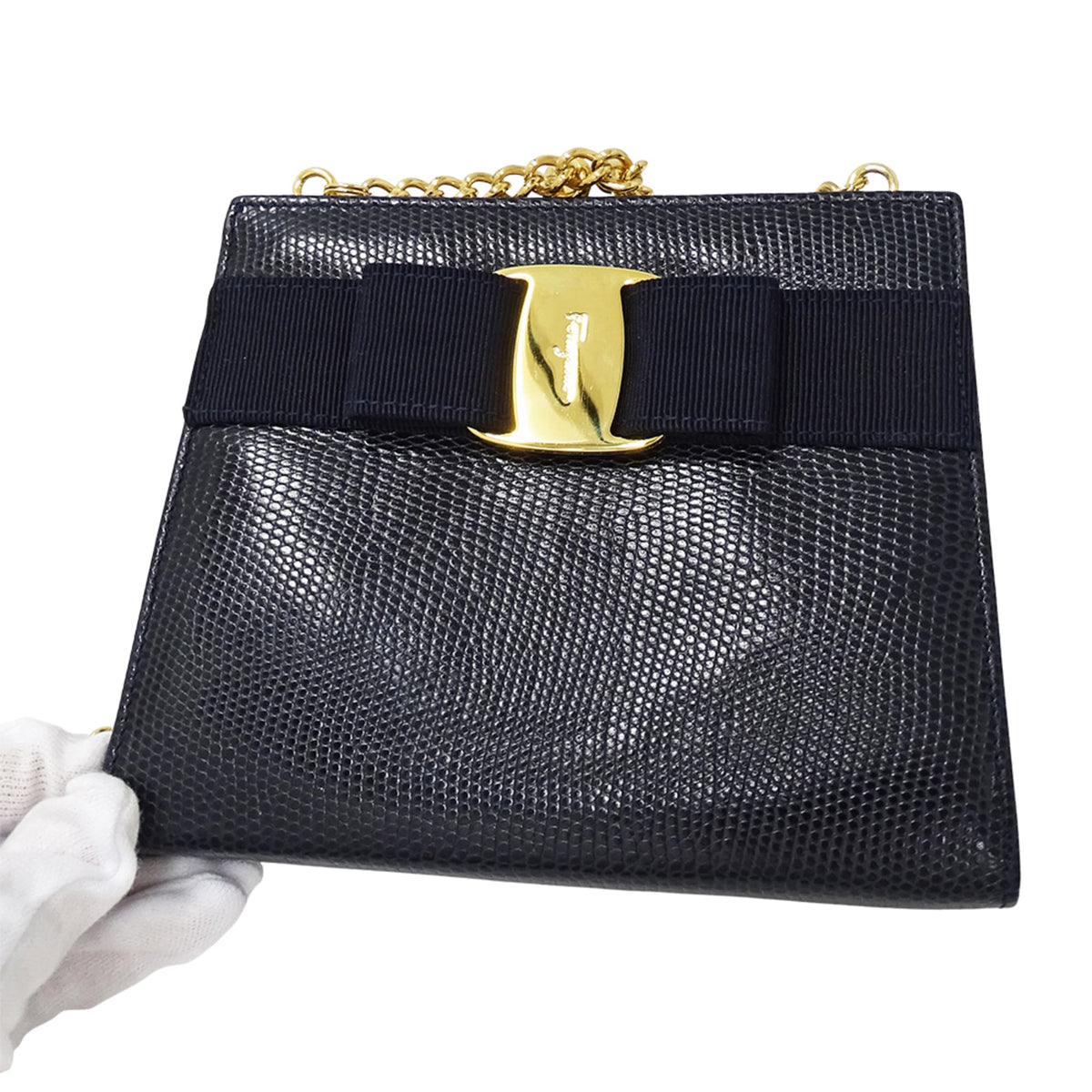 Salvatore Ferragamo Navy Leather Handbag Shoulder Bag (Pre-Owned)