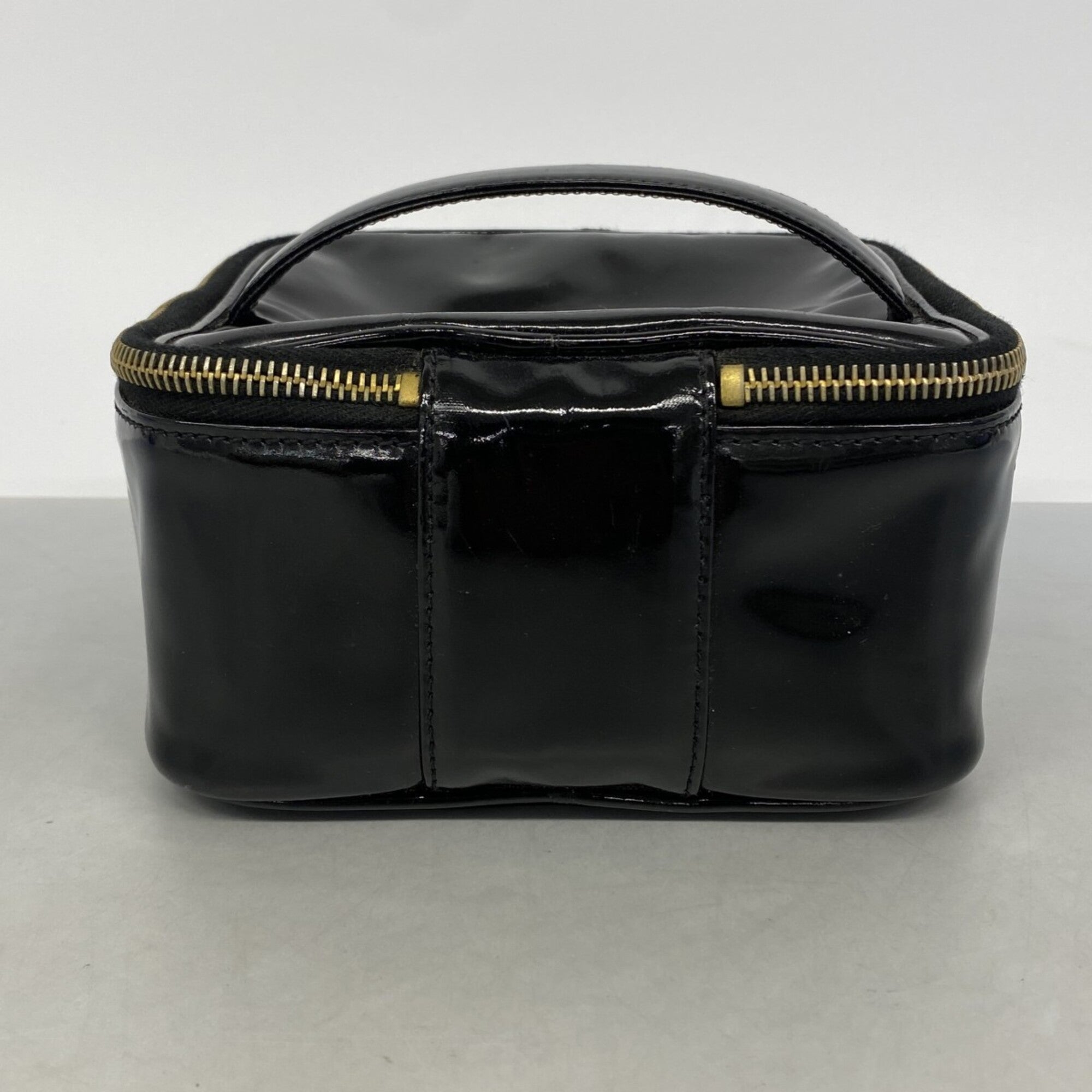 Chanel Black Patent Leather Vanity Bag (Pre-Owned)