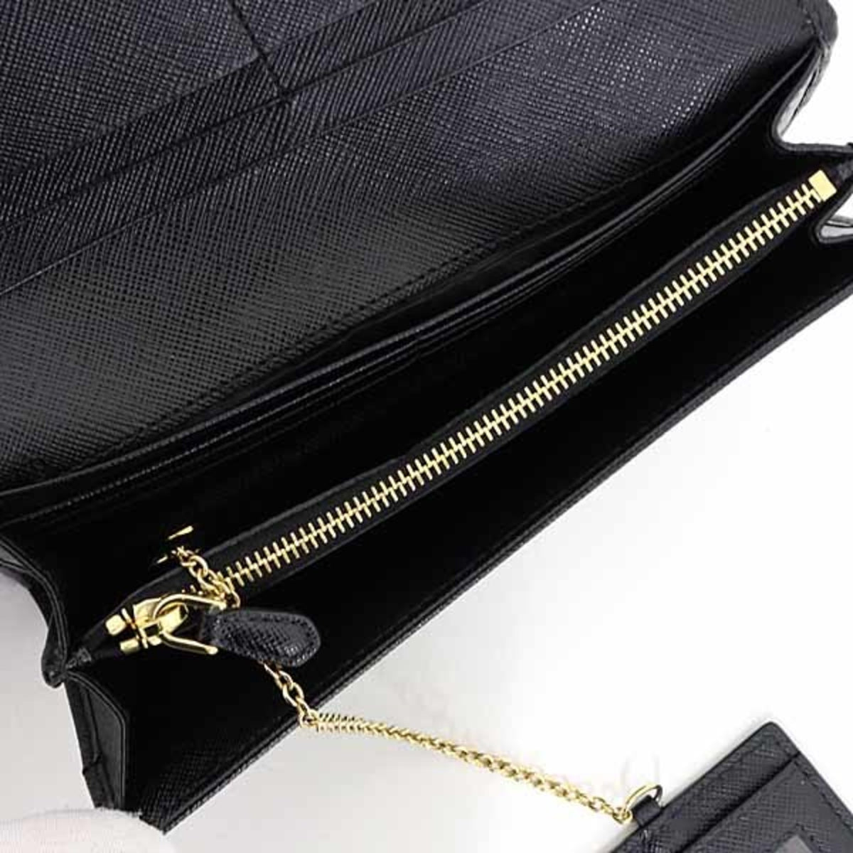 Prada Black Nero Saffiano Long Wallet (Bi-Fold) (Pre-Owned)