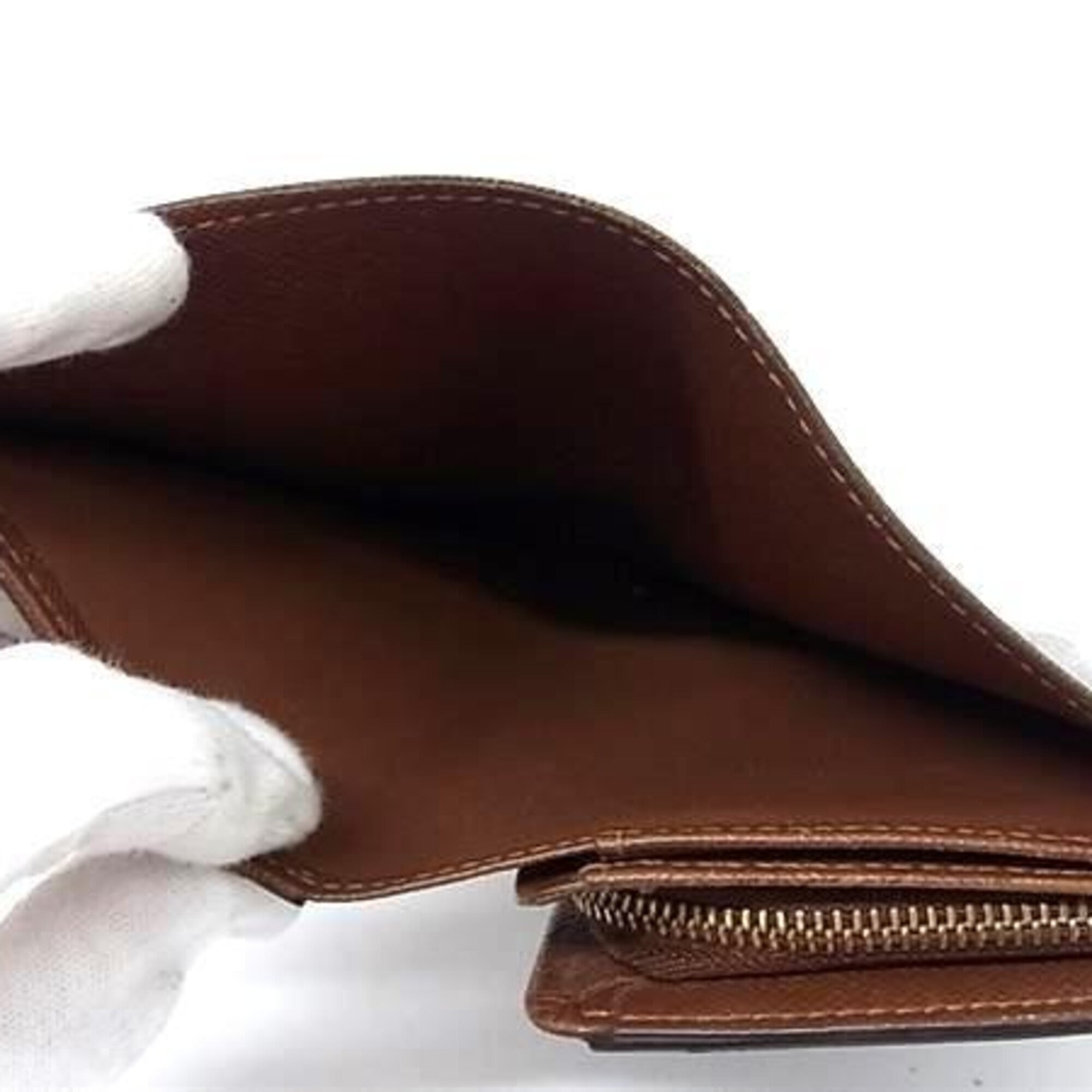 Louis Vuitton Brown Monogram Monogram Wallet (Bi-Fold) (Pre-Owned)
