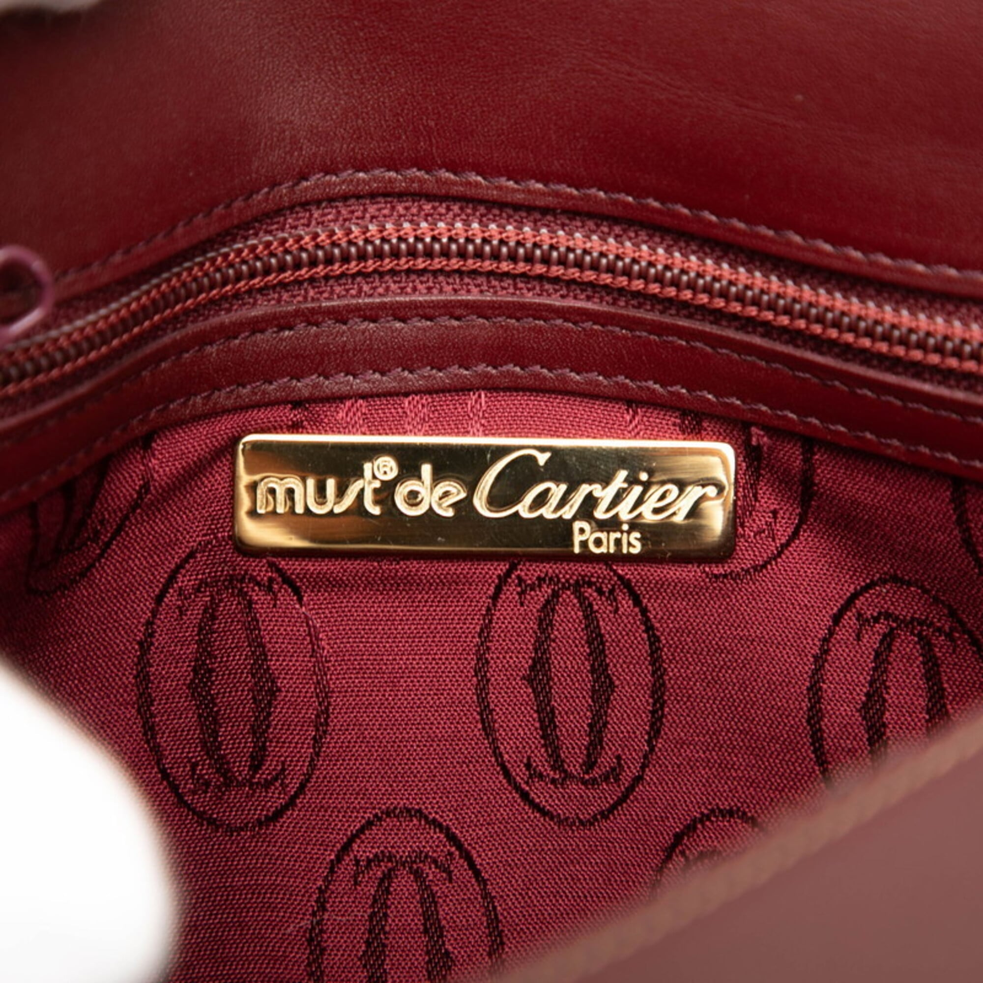 Cartier Bordeaux Wine Red Leather Shoulder Bag (Pre-Owned)