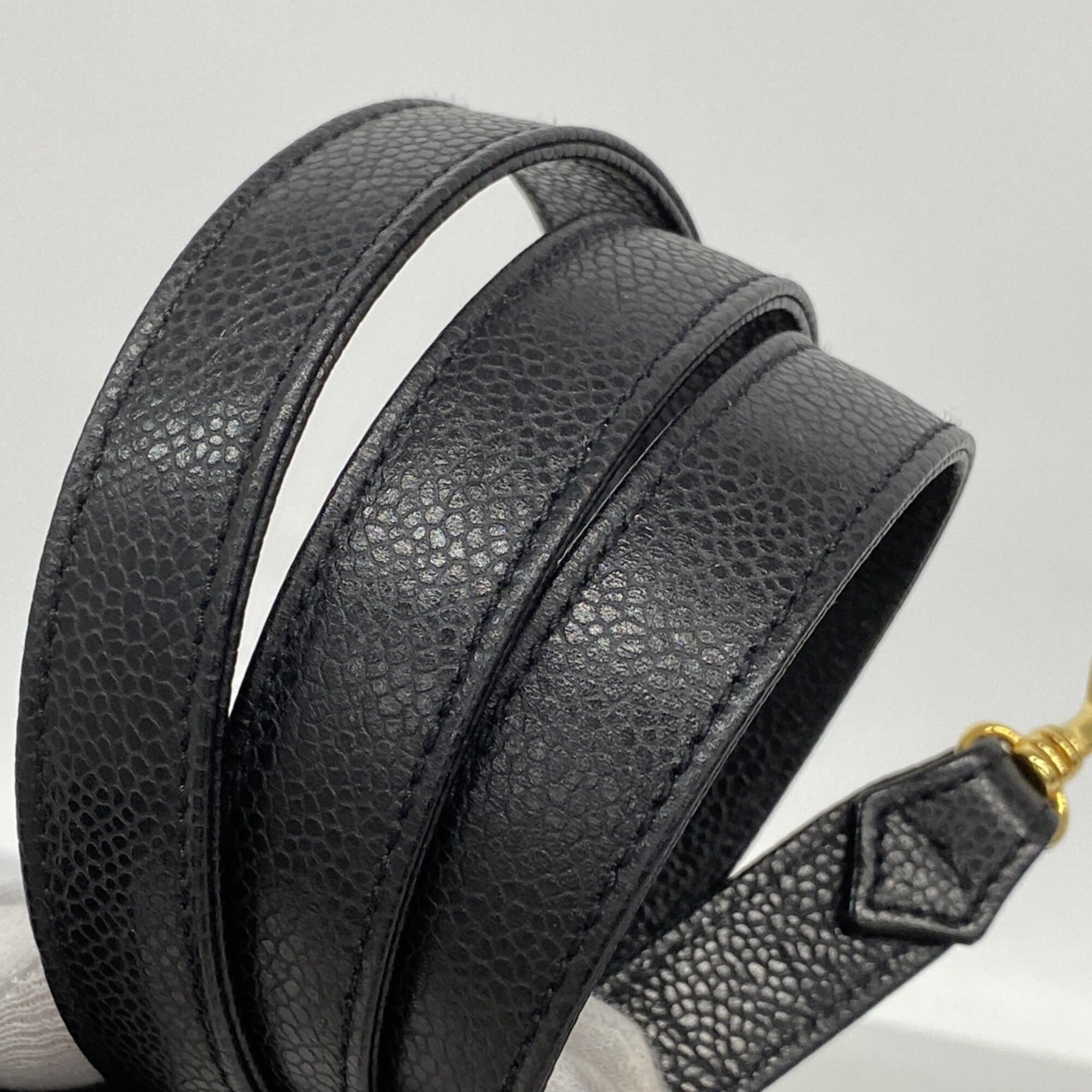 Chanel Black Grained Calfskin Vanity Bag (Pre-Owned)