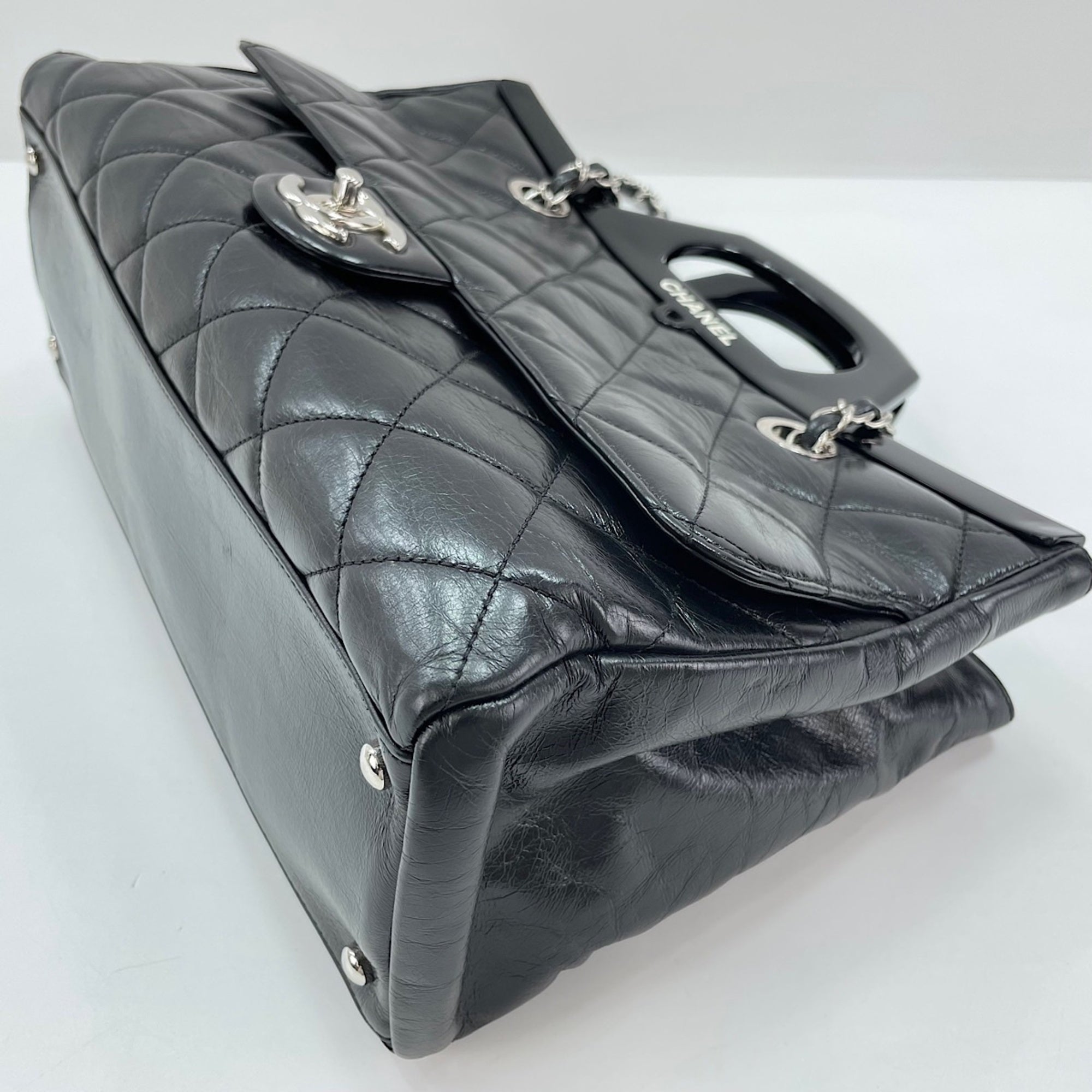 Chanel Black Tote Bag (Pre-Owned)