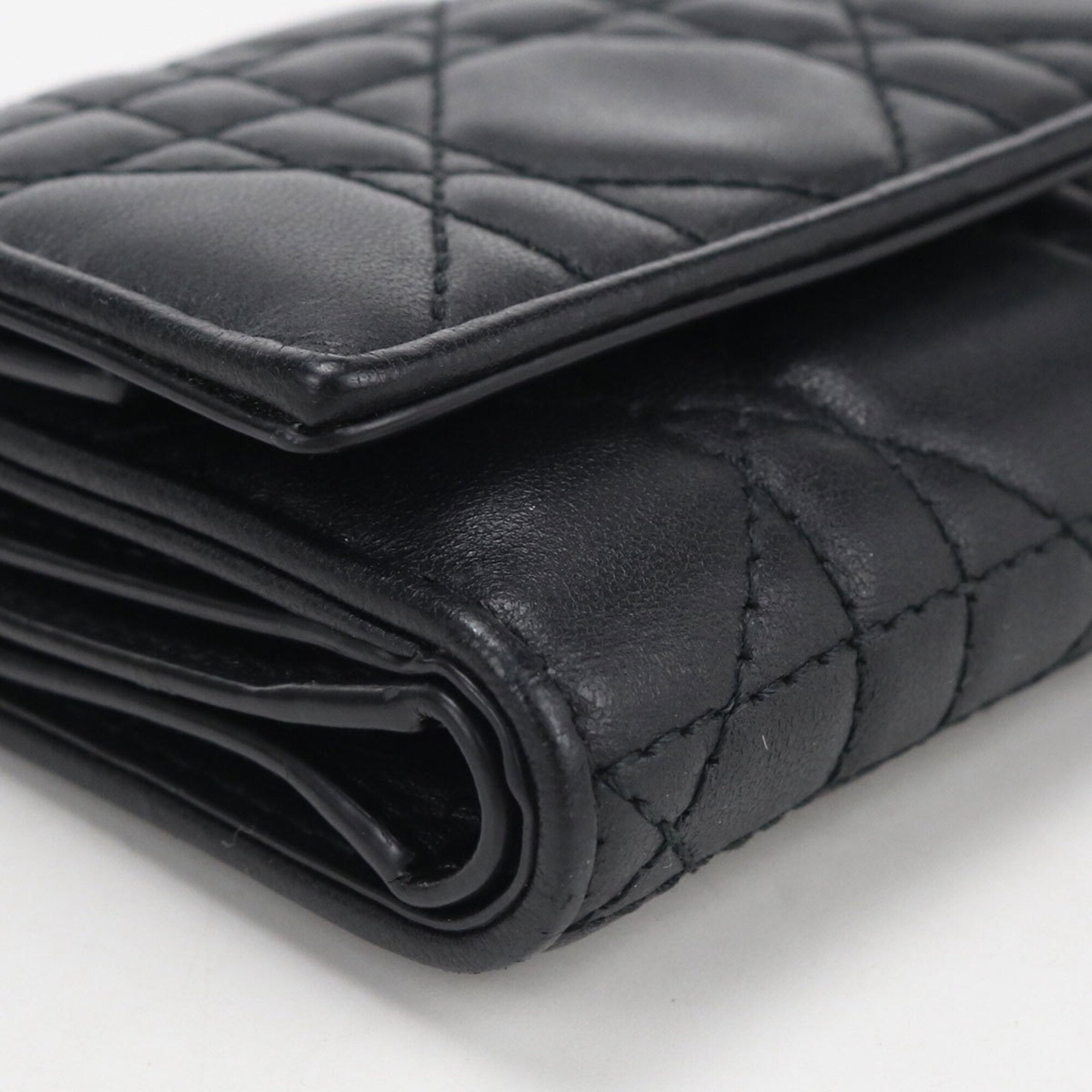 Christian Dior Black Leather Wallet (Tri-Fold) (Pre-Owned)