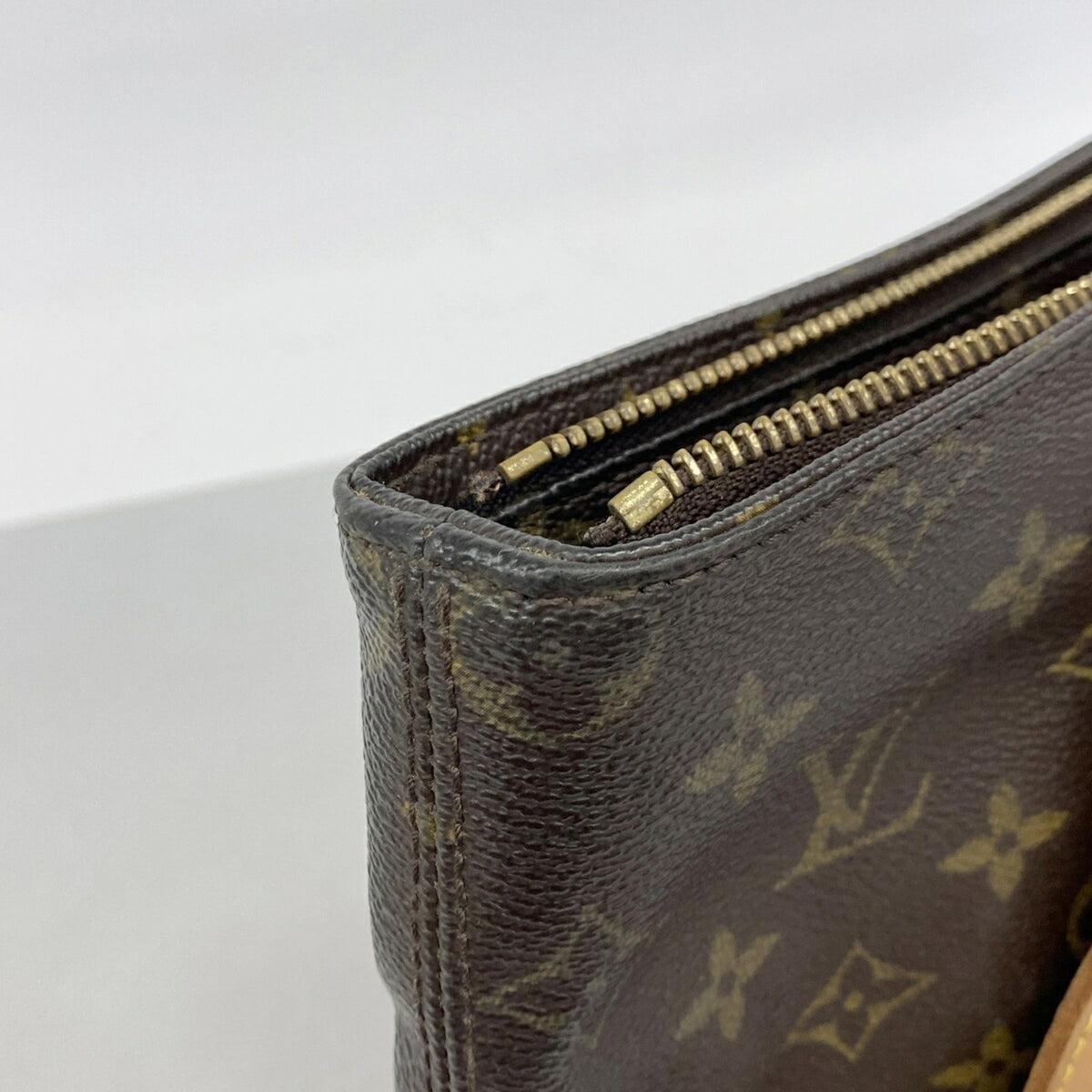 Louis Vuitton Brown Tote Bag (Pre-Owned)