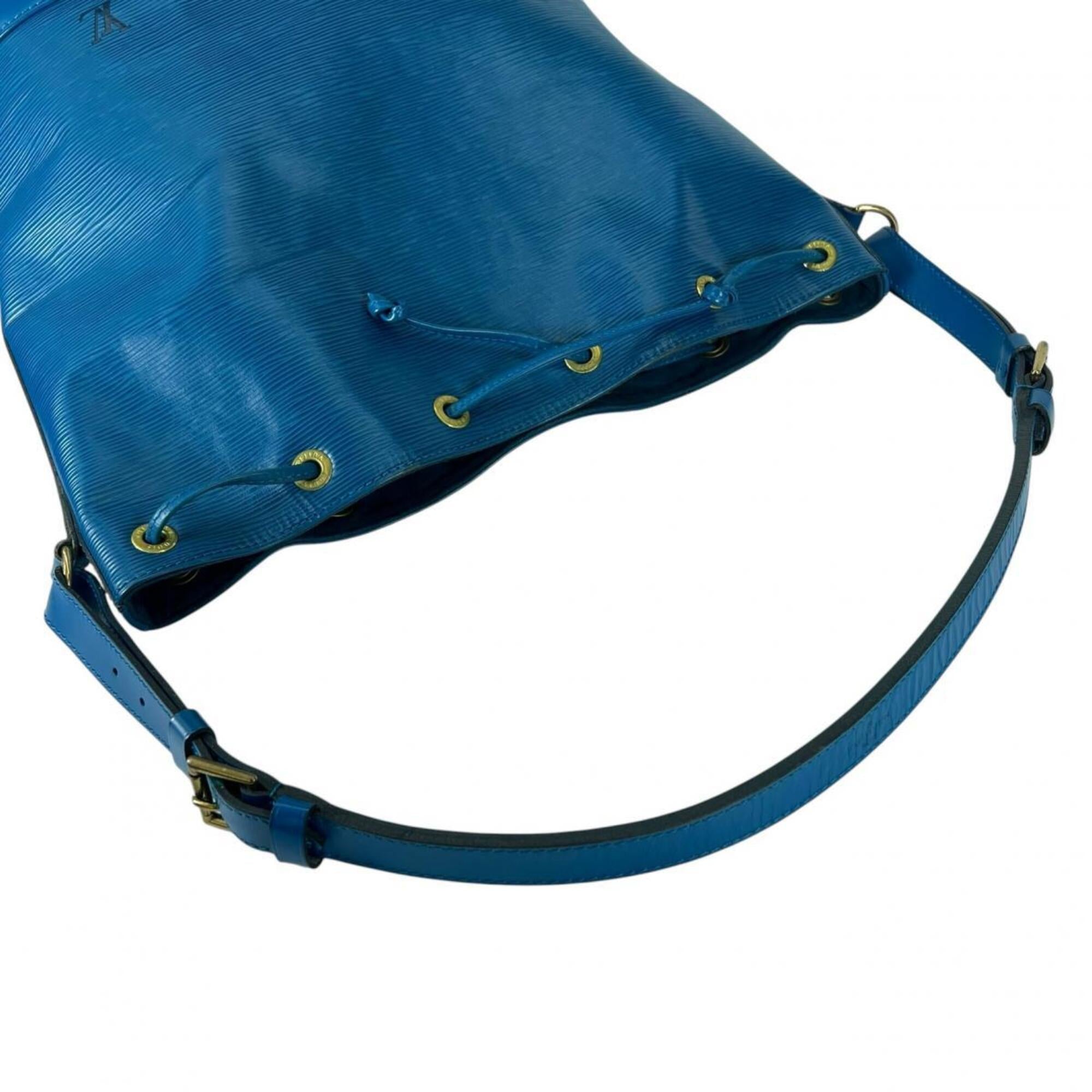 Louis Vuitton Toledo Blue Epi Leather Shoulder Bag (Pre-Owned)
