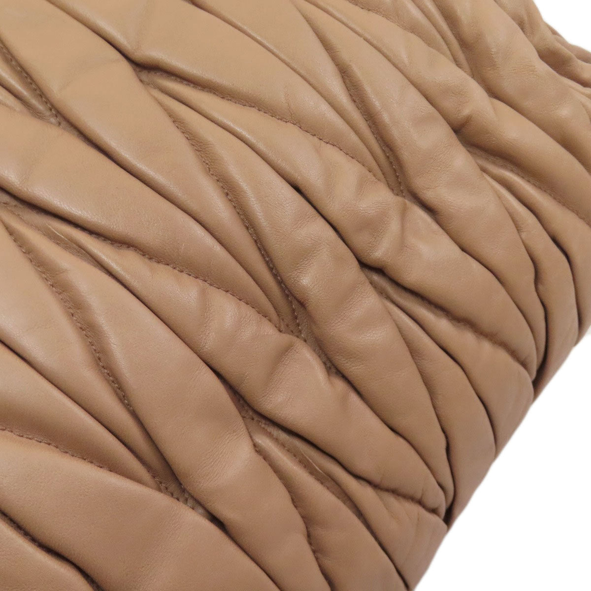 Miu Miu Brown Leather Handbag (Pre-Owned)