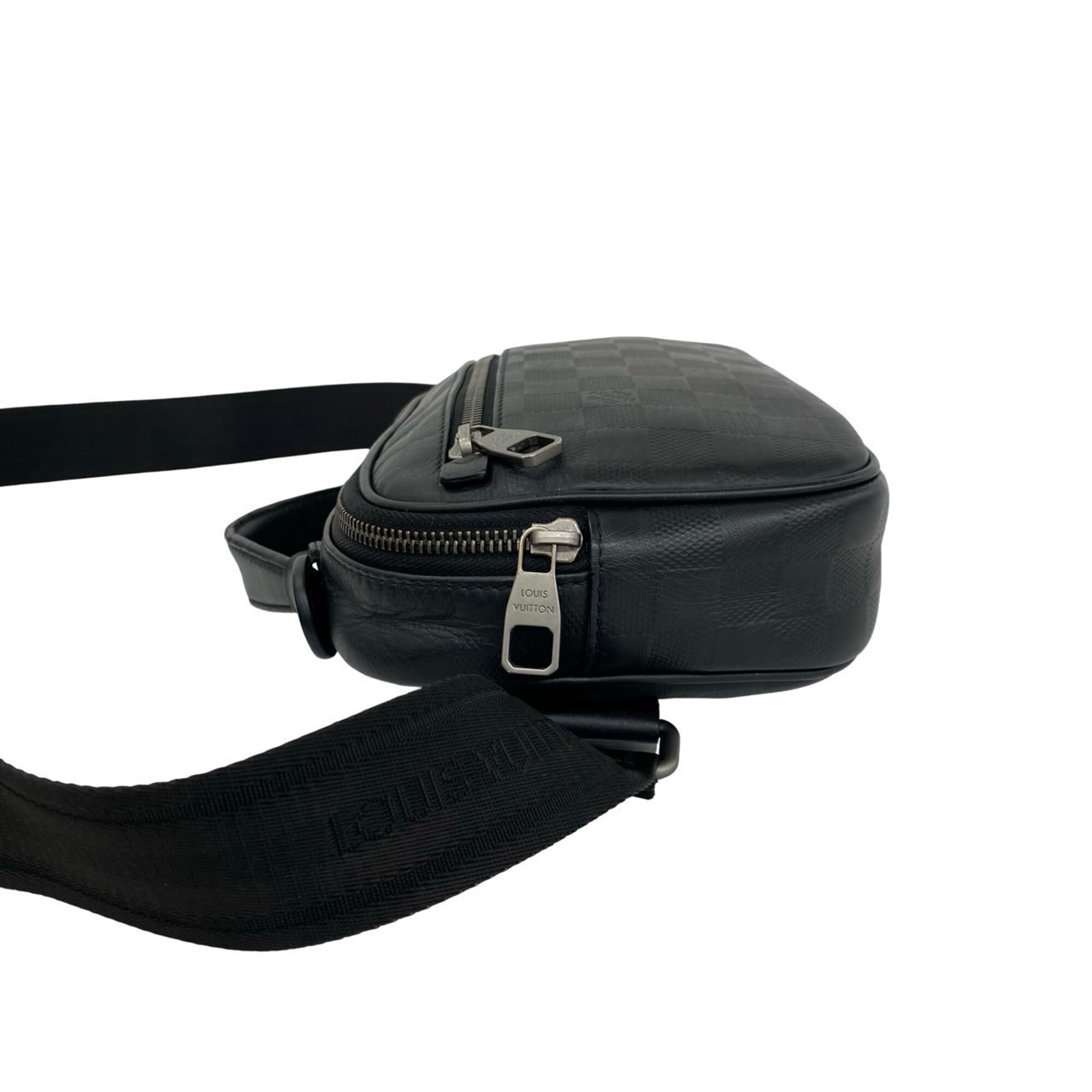 Louis Vuitton Black Leather Handbag Shoulder Bag Sling Bag (Pre-Owned)