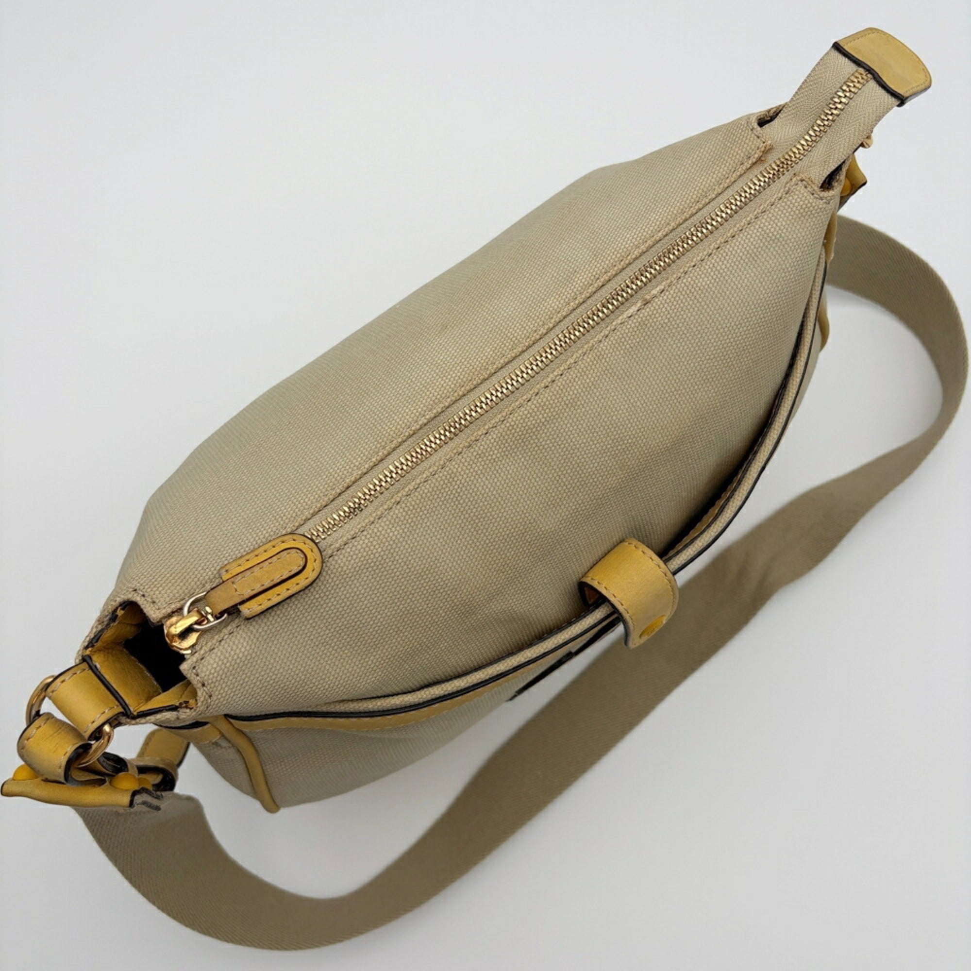 Loewe Beige Yellow Canvas Leather Shoulder Bag (Pre-Owned)