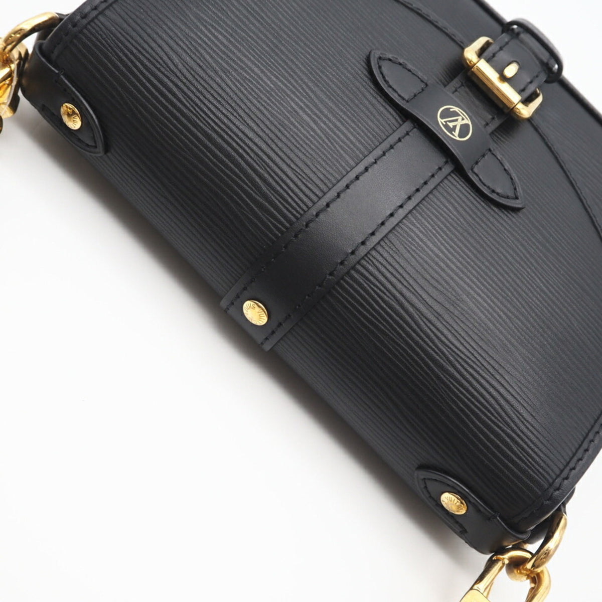 Louis Vuitton Black Shoulder Bag (Pre-Owned)