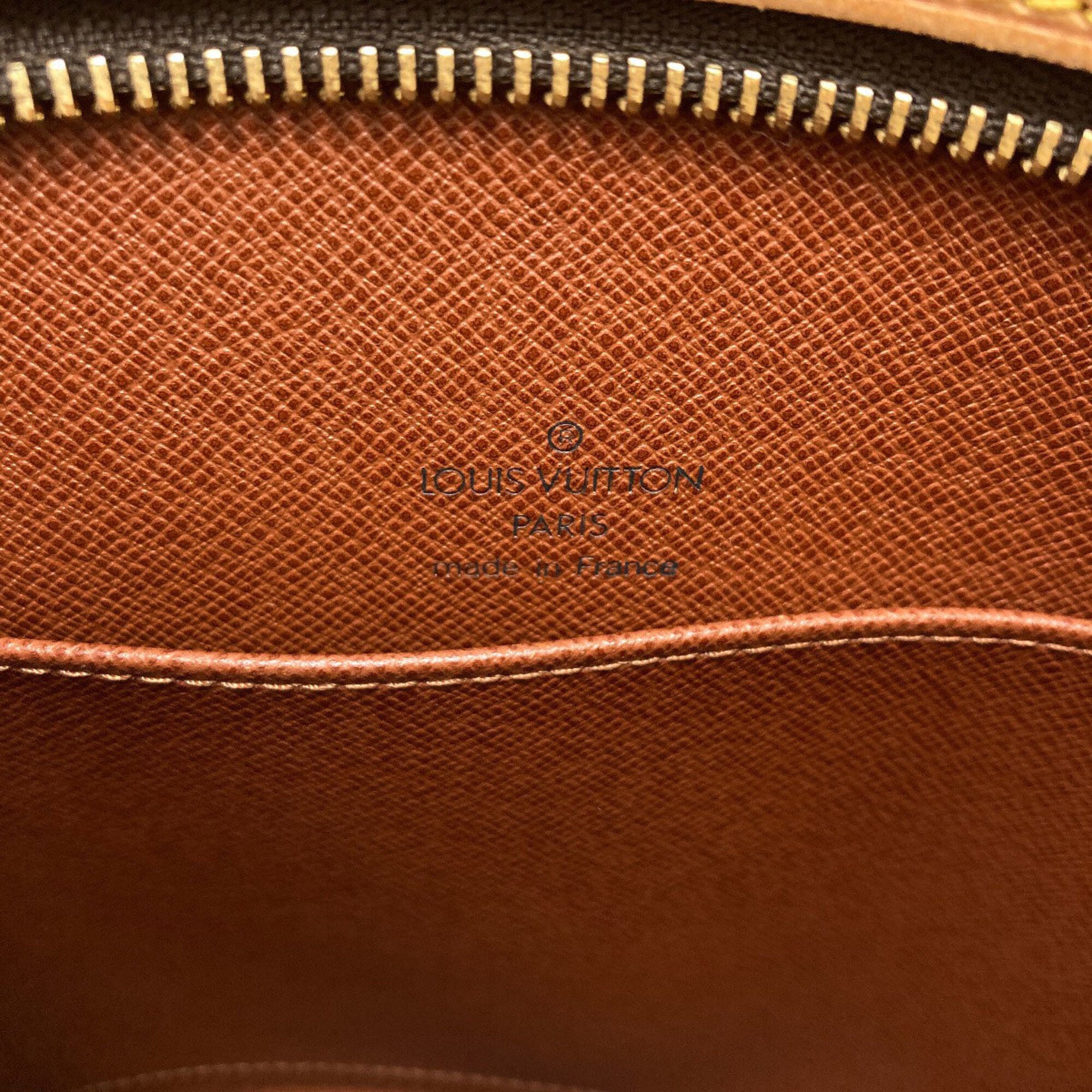 Louis Vuitton Monogram Monogram Canvas Shoulder Bag (Pre-Owned)