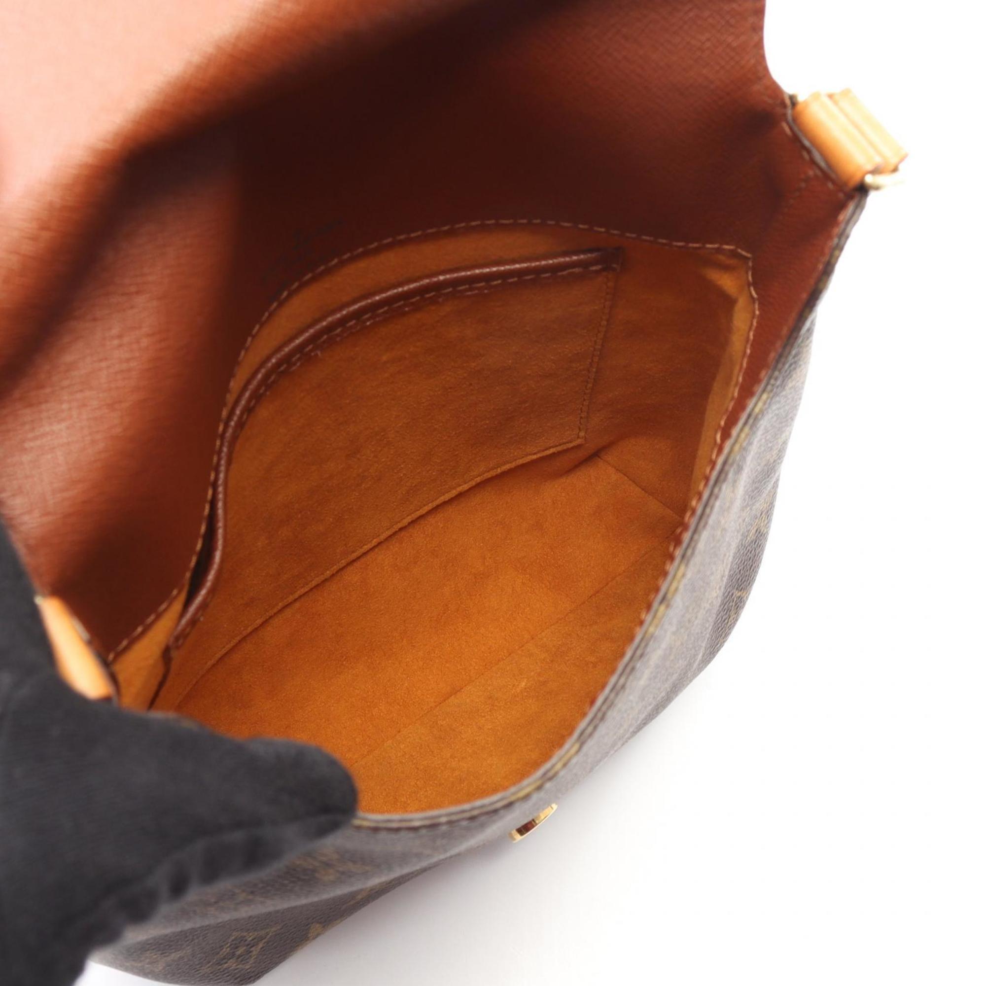 Louis Vuitton Brown Coated Canvas Leather Shoulder Bag (Pre-Owned)