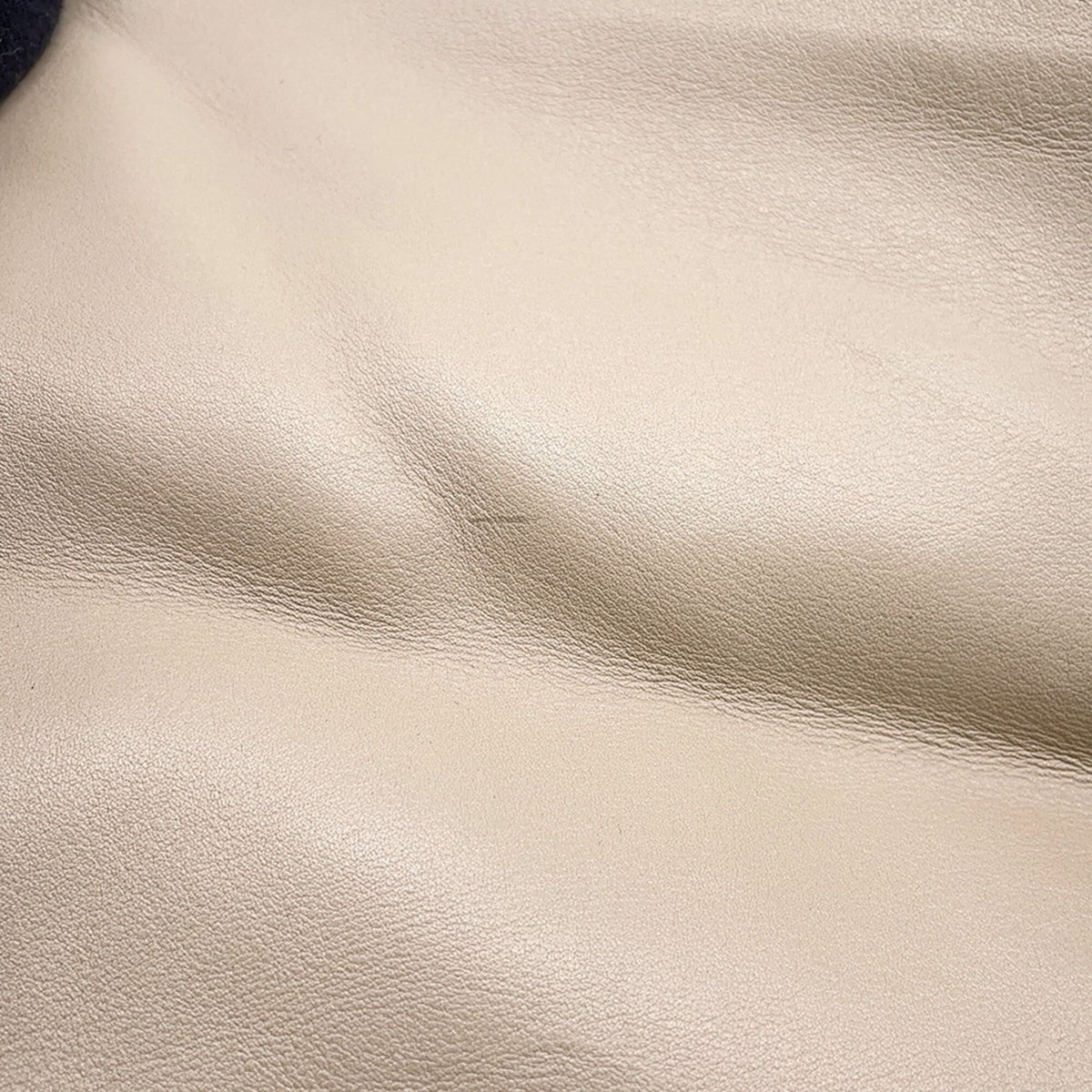 Saint Laurent Beige Leather Handbag Tote Bag (Pre-Owned)