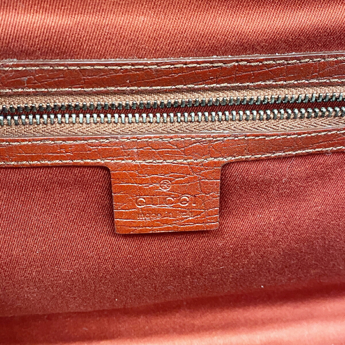 Gucci Red Color Canvas Handbag (Pre-Owned)