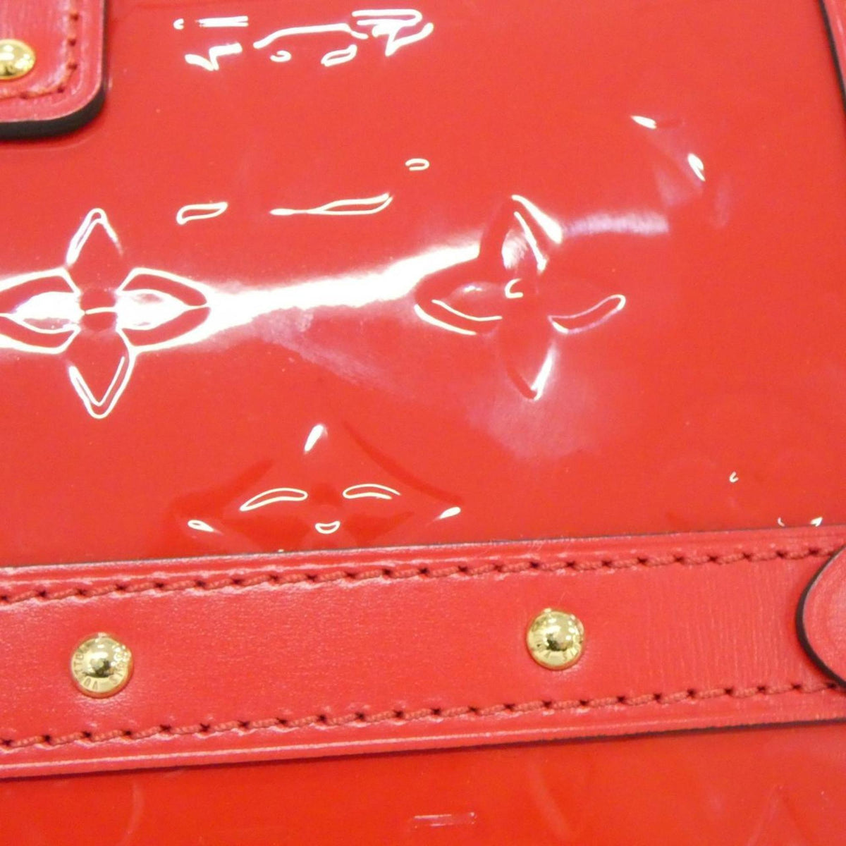 Louis Vuitton Vernis Cerise Leather Shoulder Bag (Pre-Owned)