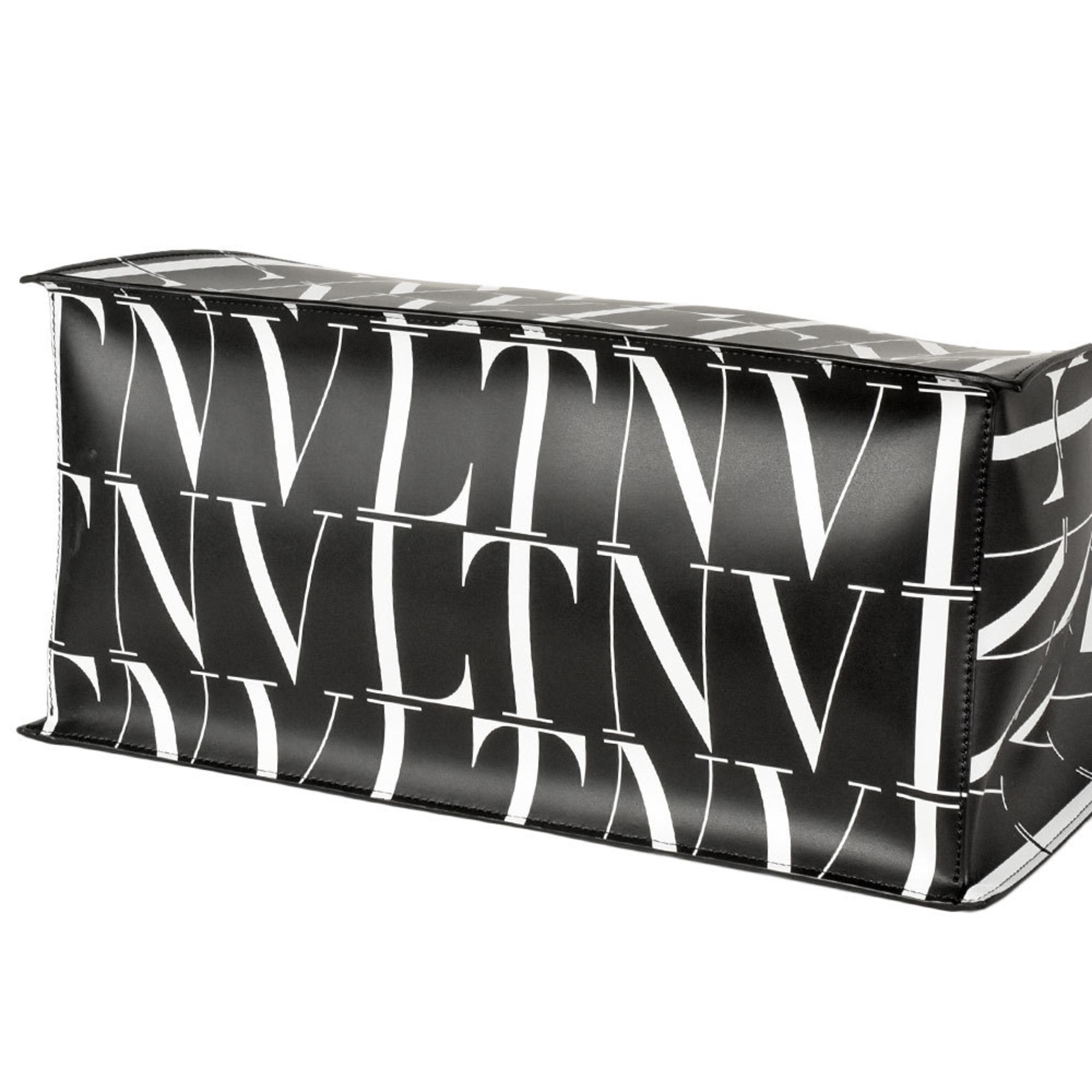 Valentino Black Leather Tote Bag (Pre-Owned)