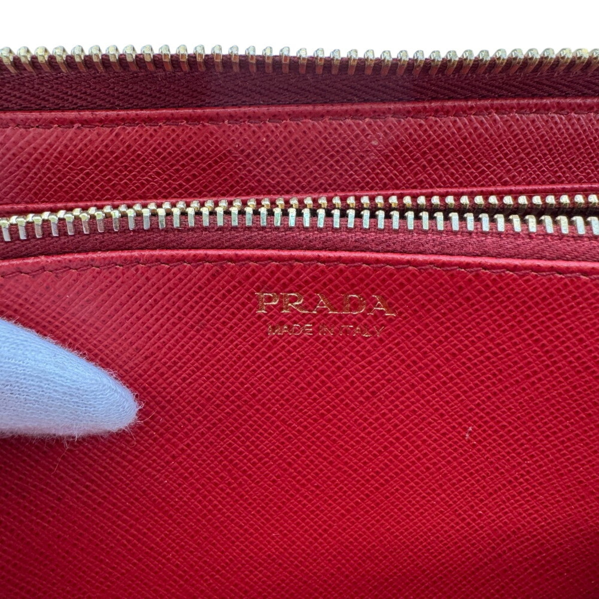 Prada Saffiano Fuoco Red Color Leather Long Wallet (Bi-Fold) (Pre-Owned)