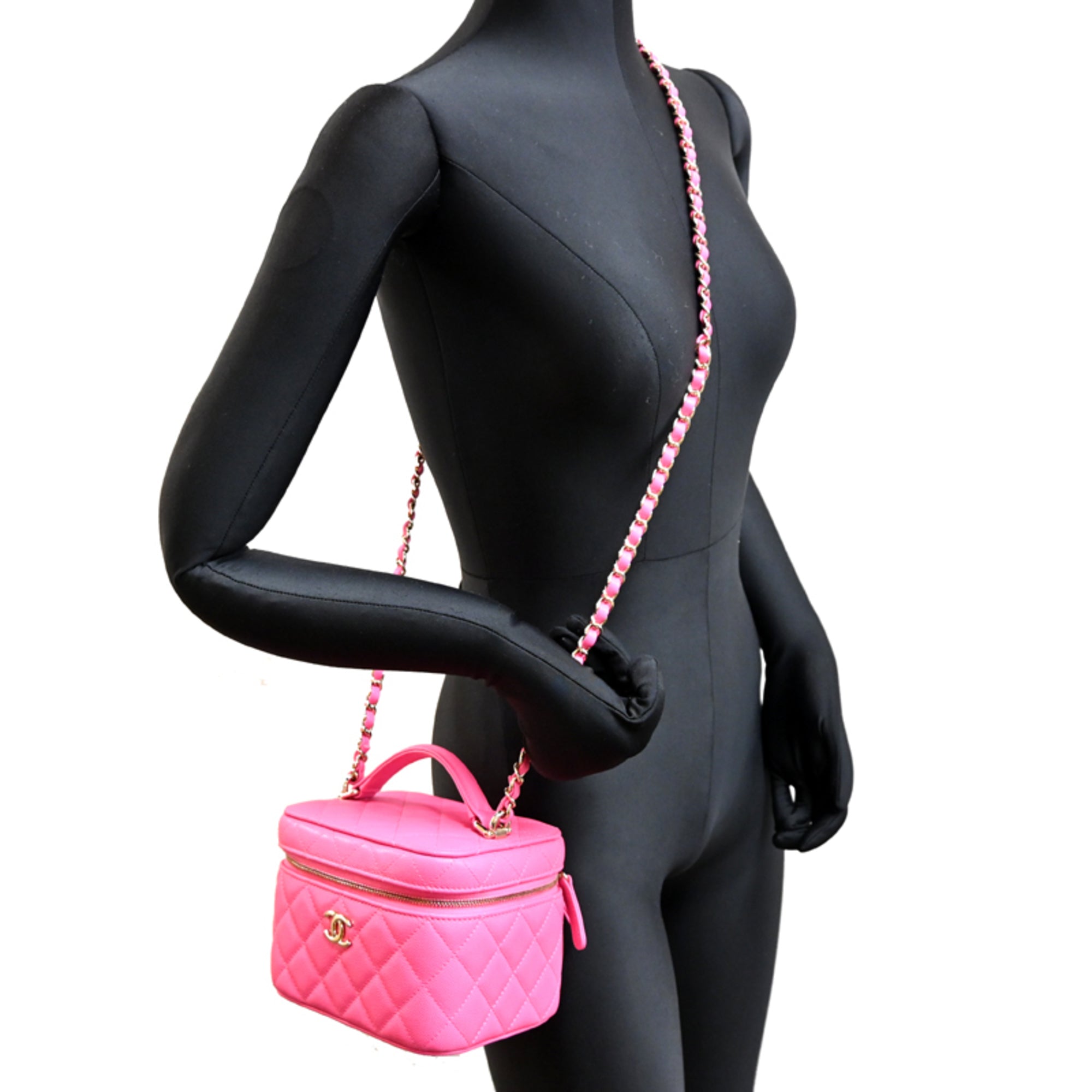 Chanel Pink Grained Calfskin Shoulder Bag (Pre-Owned)