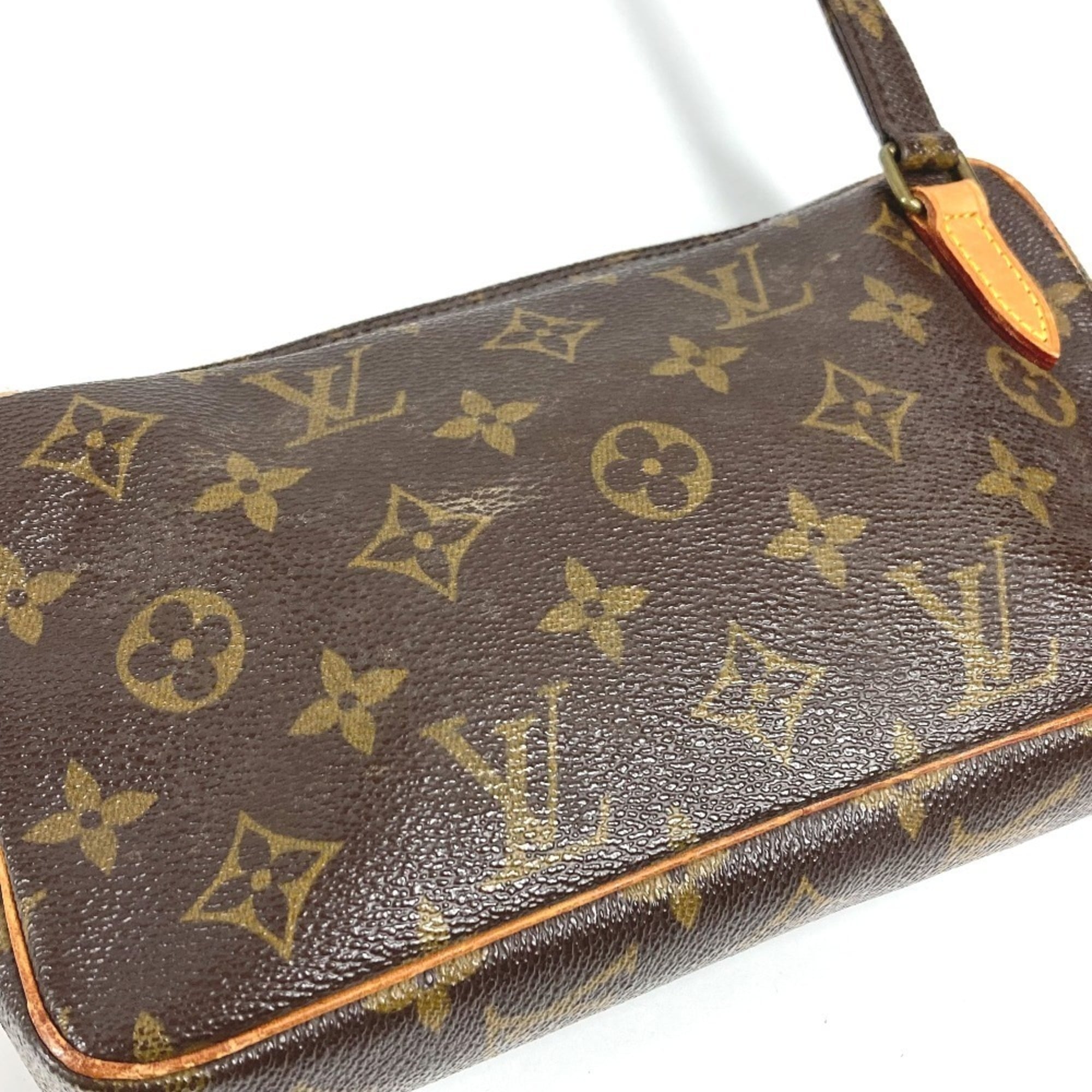 Louis Vuitton Brown Monogram Monogram Pochette Shoulder Bag (Pre-Owned)