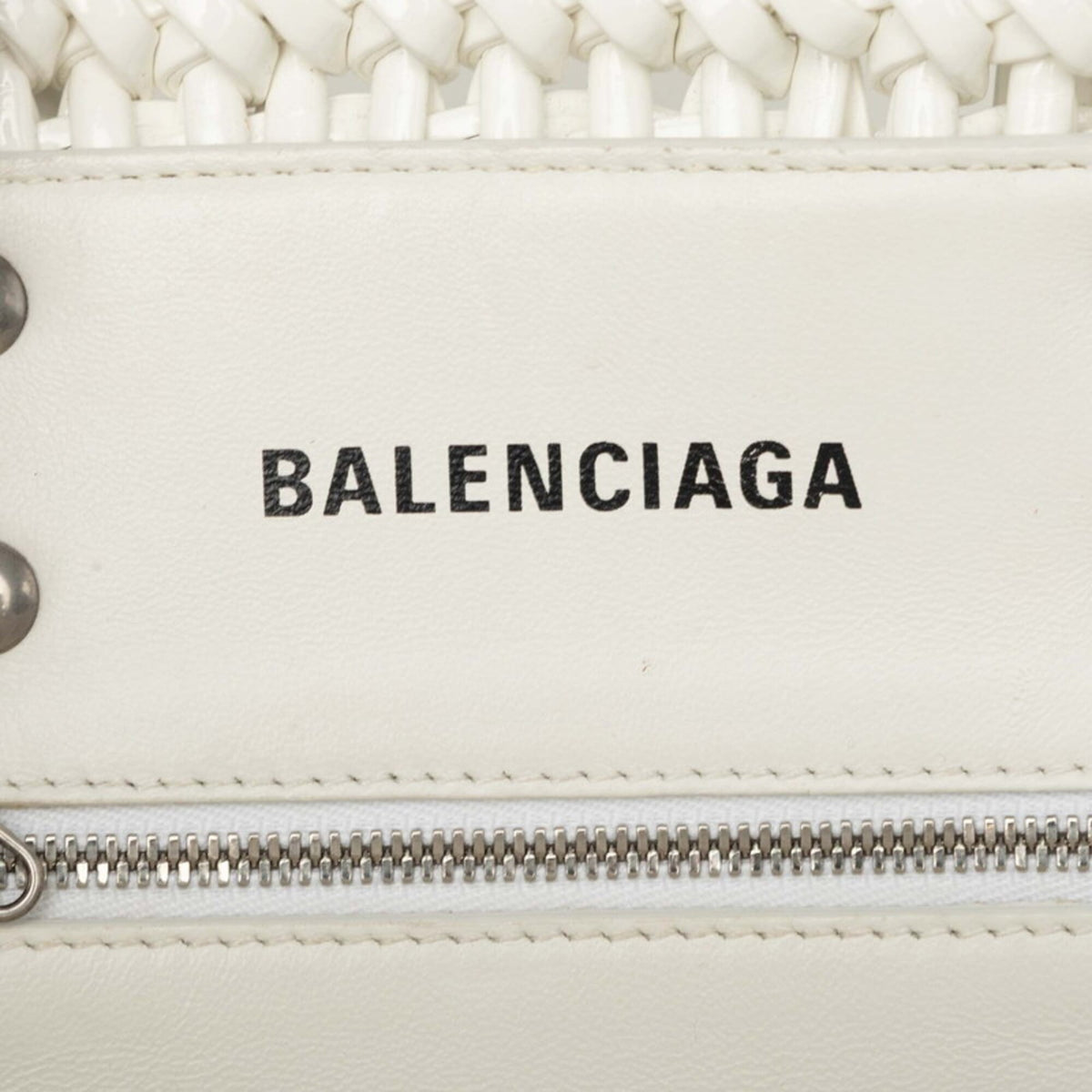 Balenciaga White Leather Handbag Shoulder Bag (Pre-Owned)