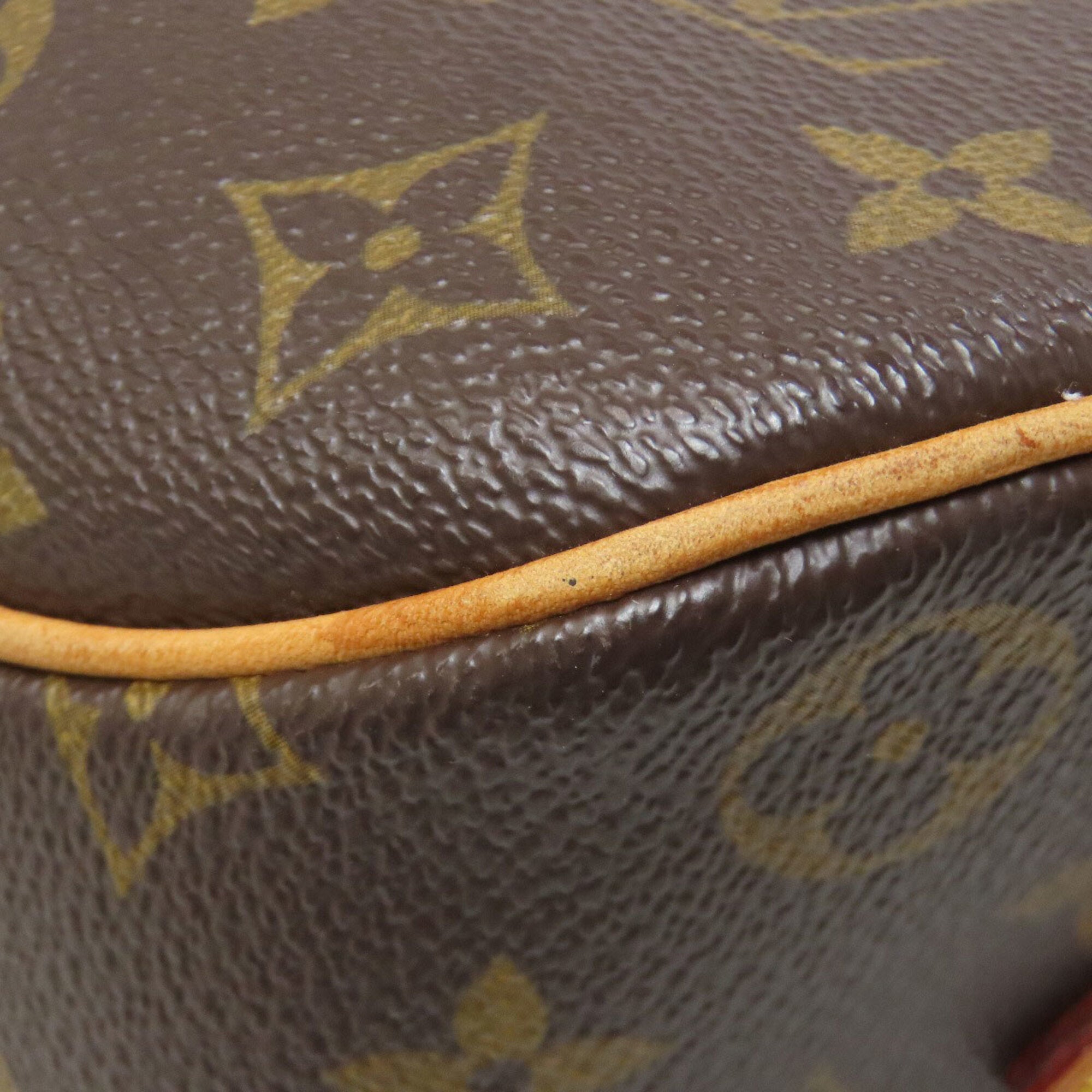 Louis Vuitton Brown Monogram Monogram Canvas Shoulder Bag (Pre-Owned)