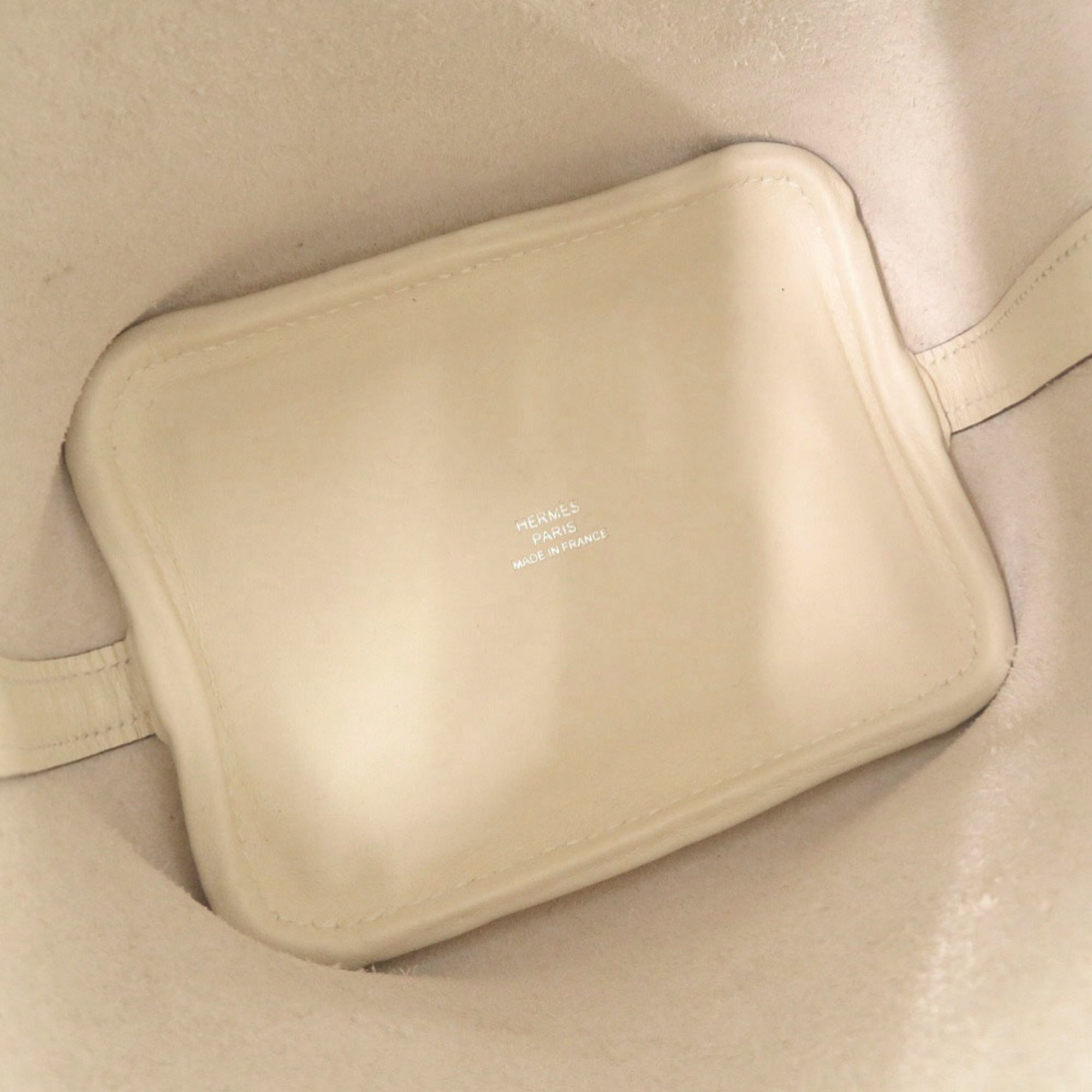 Hermes Vert Swift Leather Handbag (Pre-Owned)