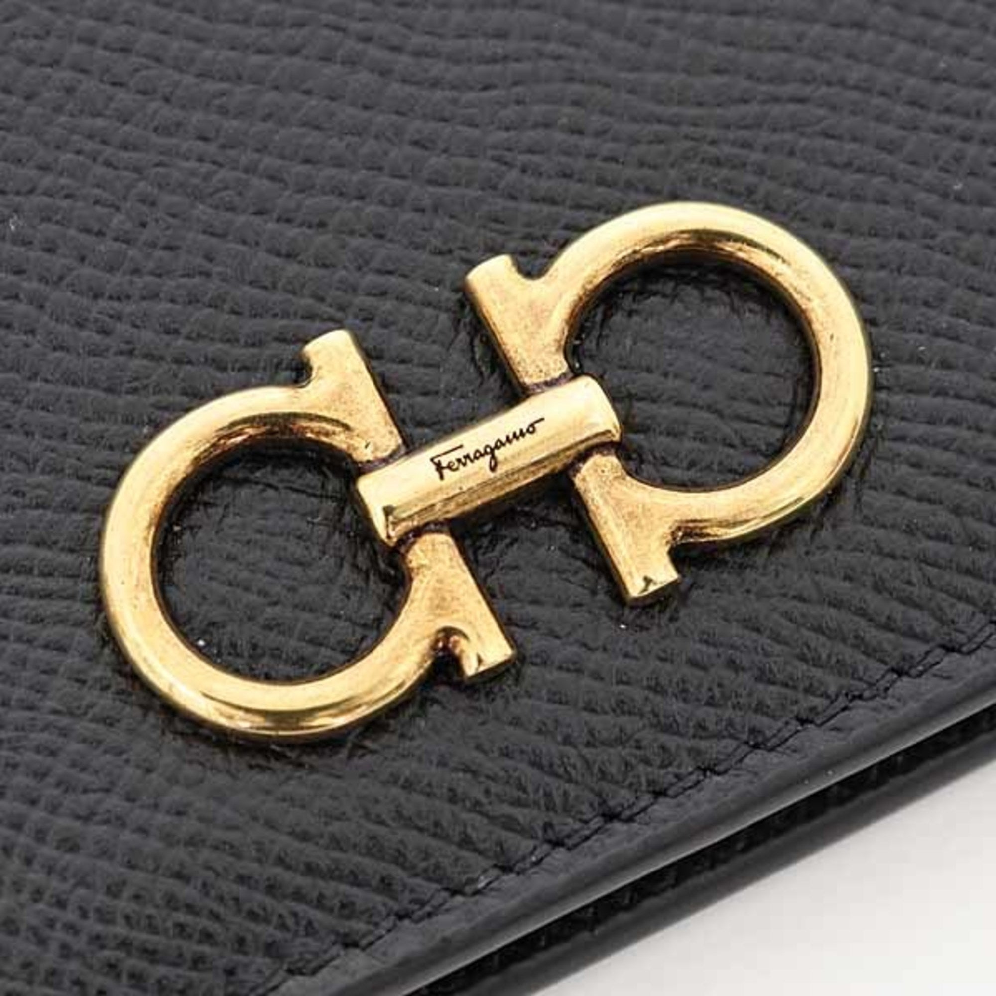 Salvatore Ferragamo Black Leather Wallet (Bi-Fold) (Pre-Owned)