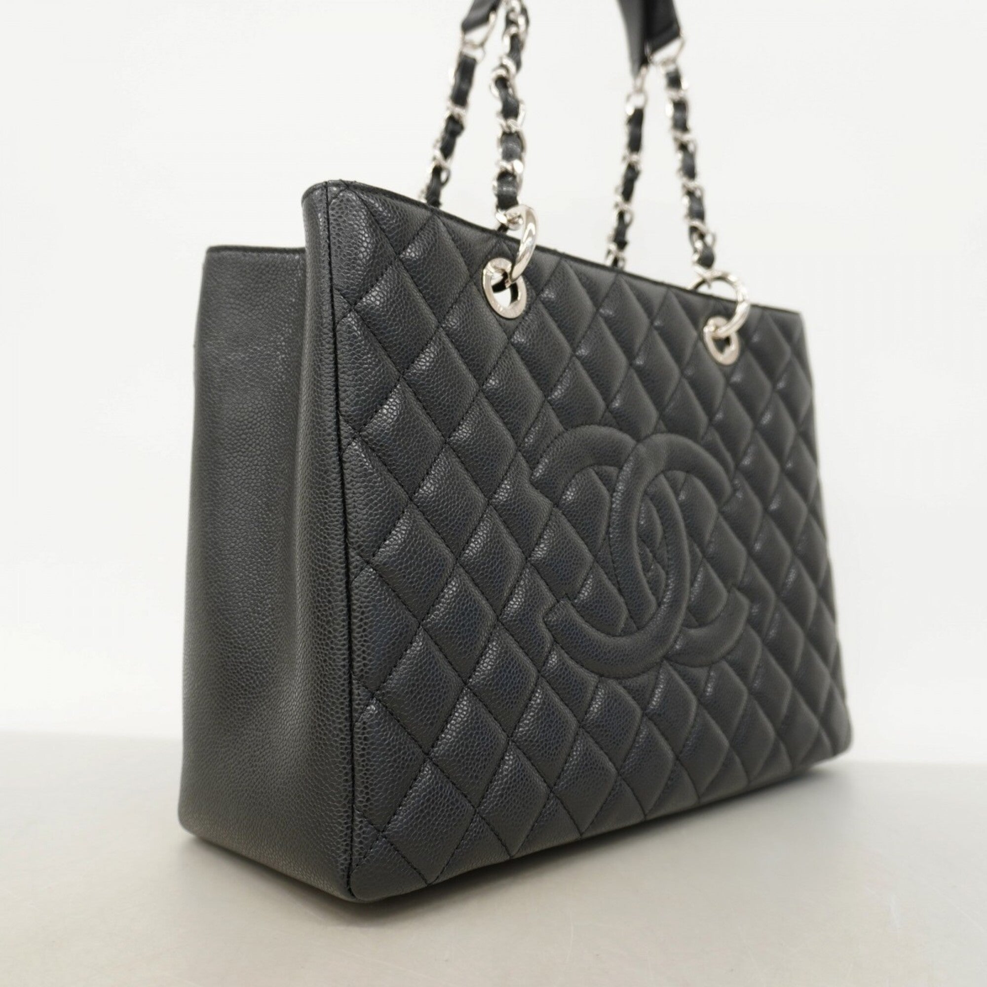 Chanel Black Grained Calfskin Tote Bag (Pre-Owned)
