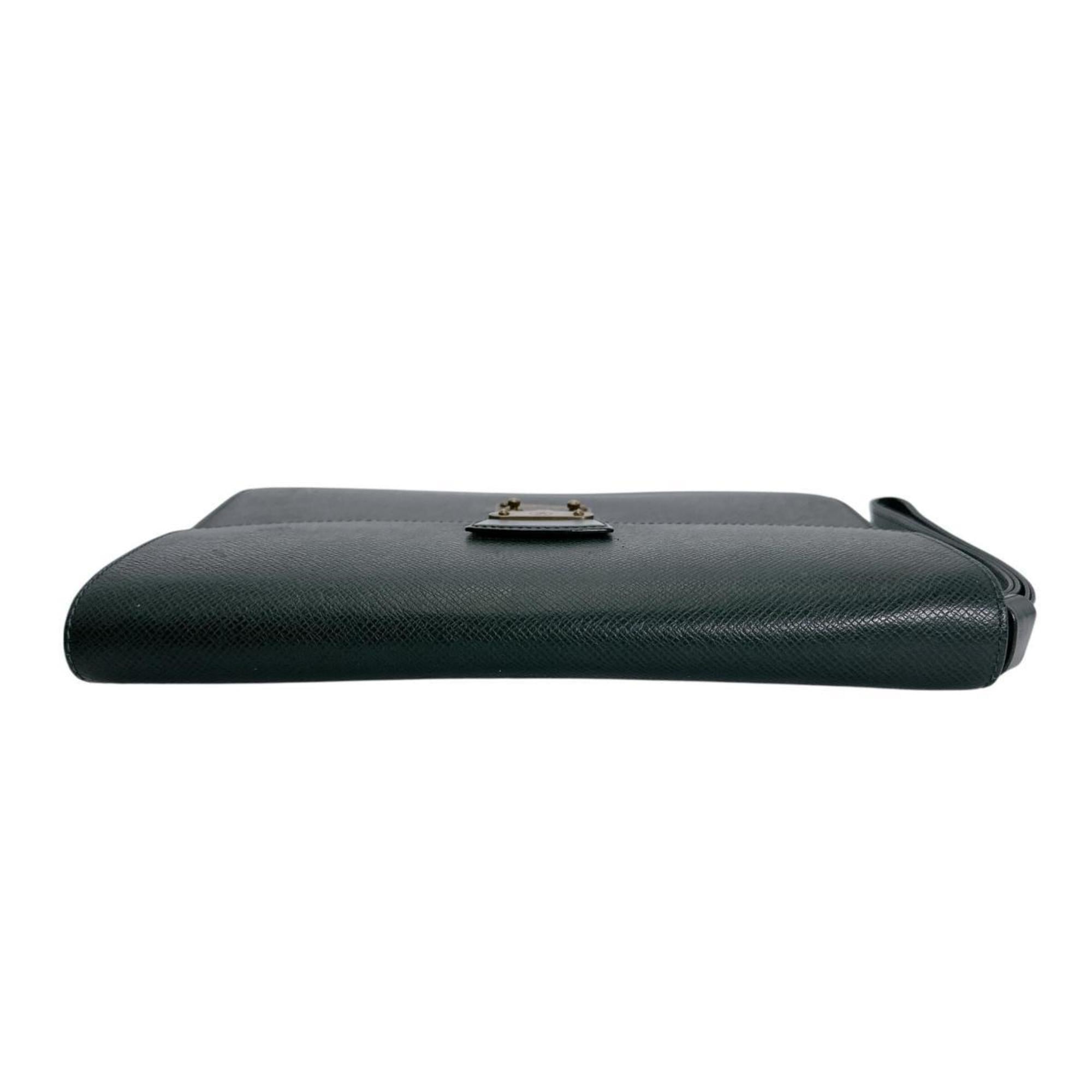 Louis Vuitton Episea Green Taiga Leather Clutch Bag (Pre-Owned)