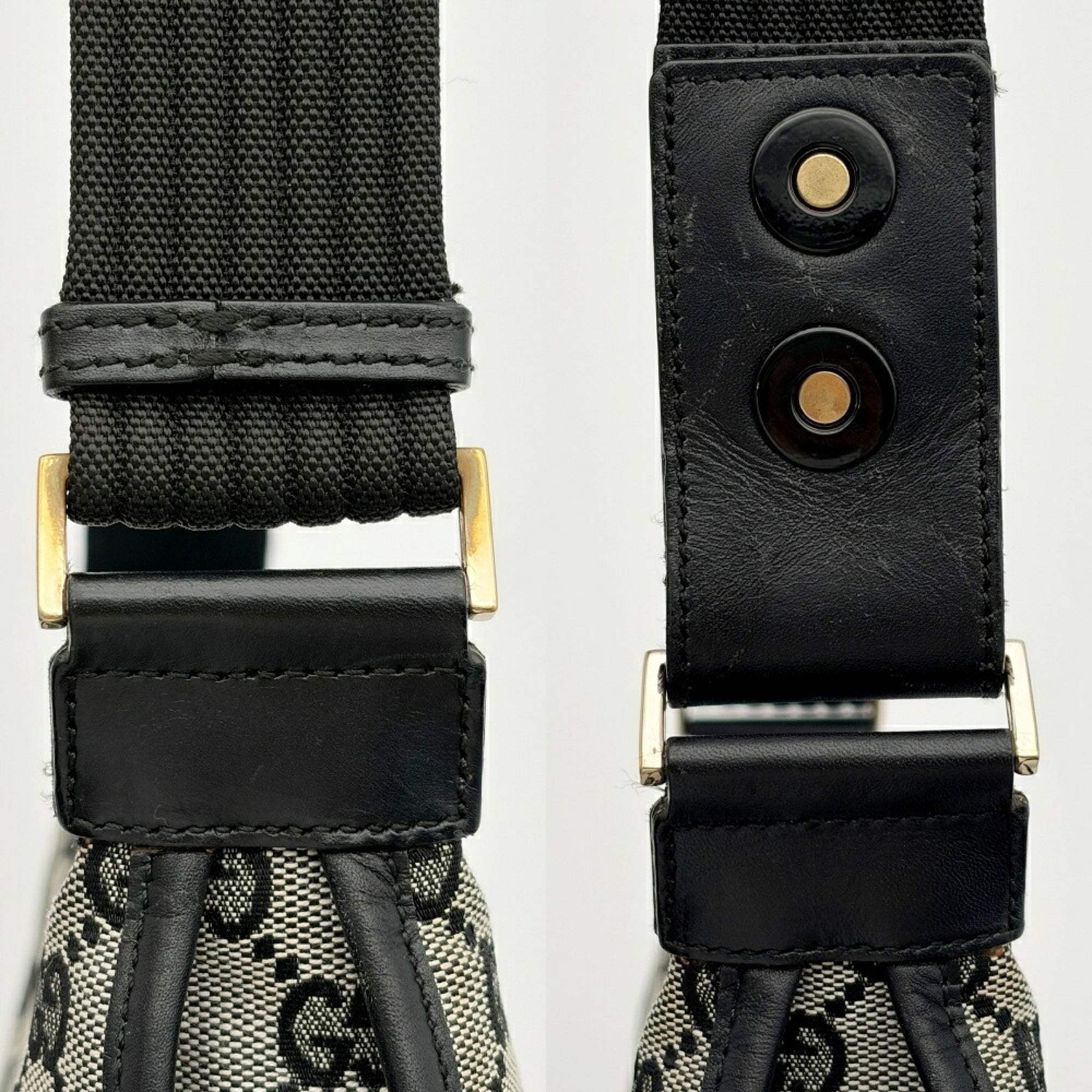 Gucci Black Gg Canvas Leather Shoulder Bag (Pre-Owned)