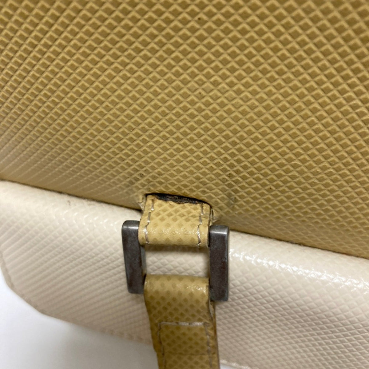Bottega Veneta Beige White Leather Tote Bag (Pre-Owned)