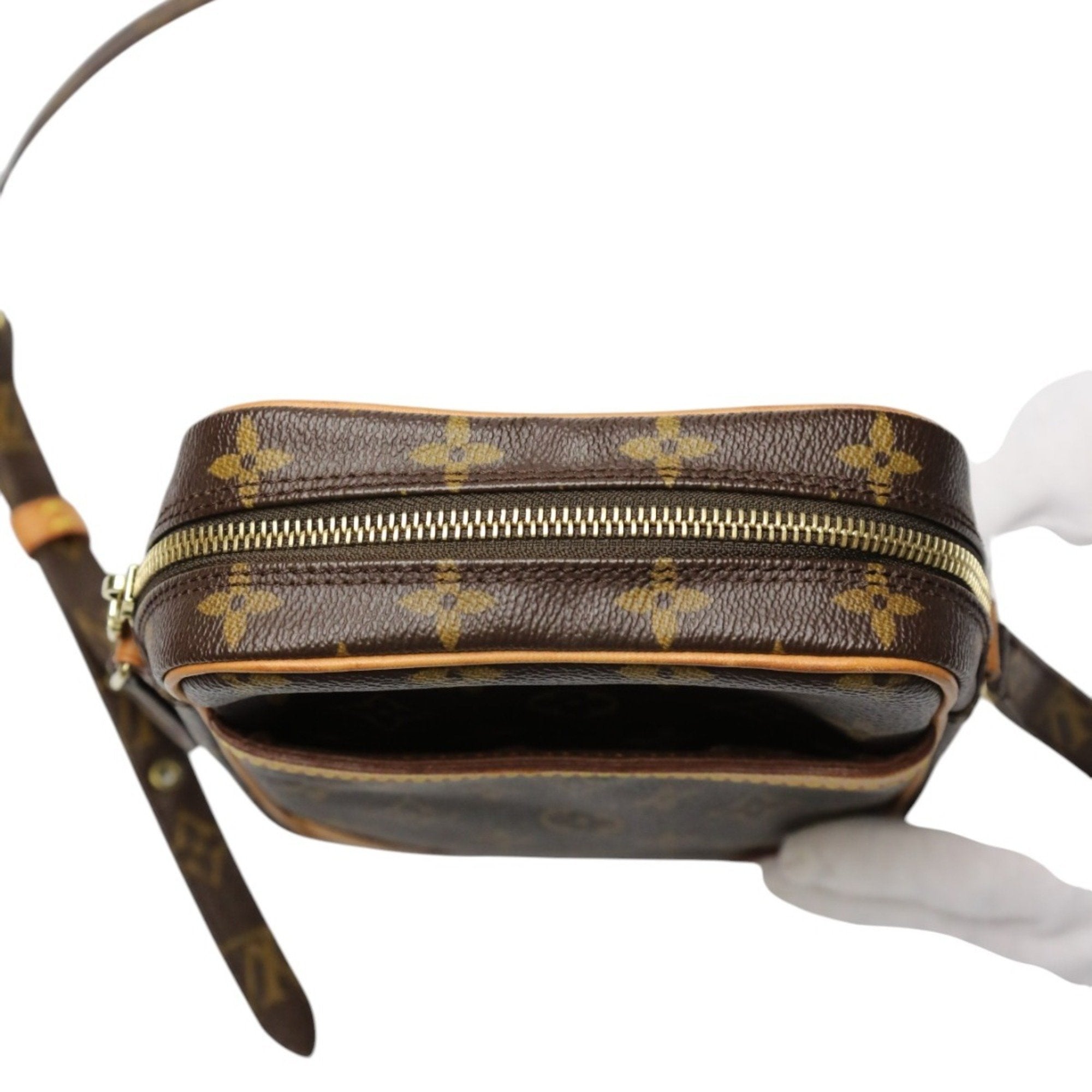 Louis Vuitton Brown Monogram Shoulder Bag (Pre-Owned)