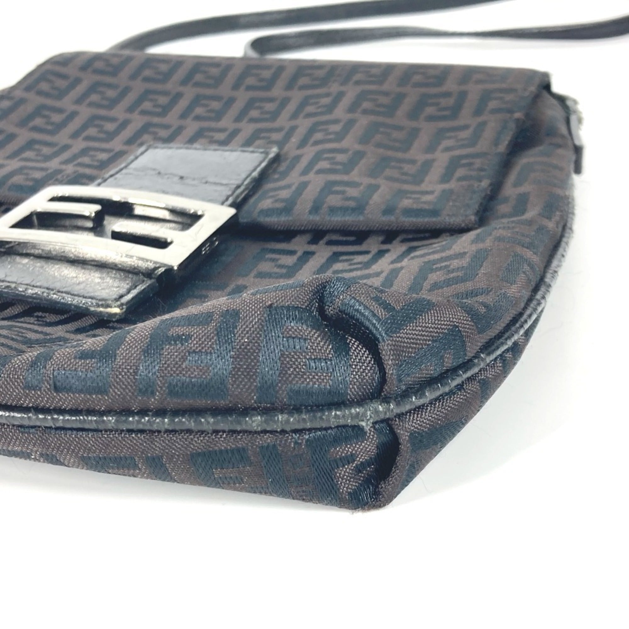 Fendi Black Canvas Leather Pochette Shoulder Bag (Pre-Owned)