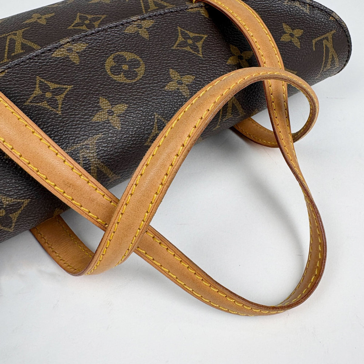 Louis Vuitton Monogram Brown Monogram Handbag (Pre-Owned)